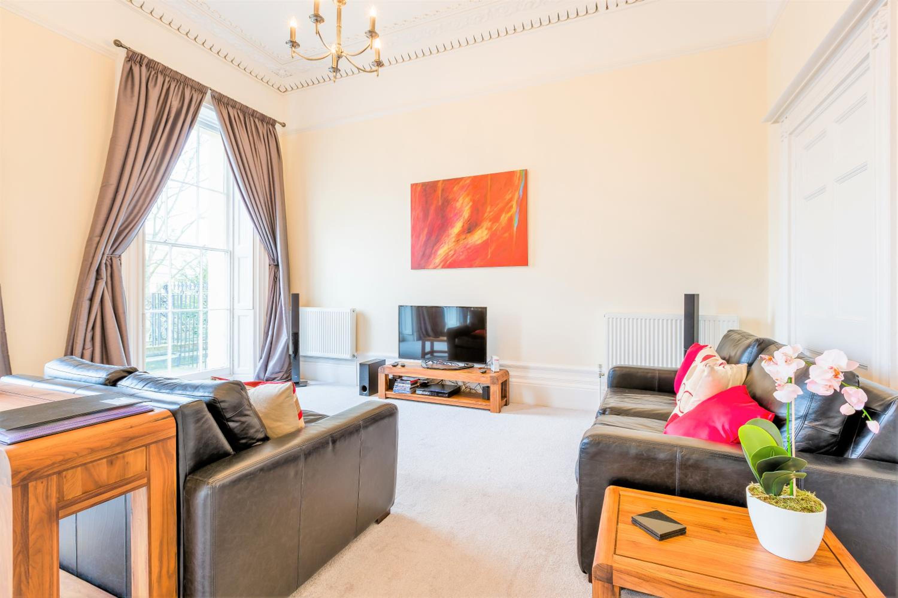 Croft House - By Luxury Apartments