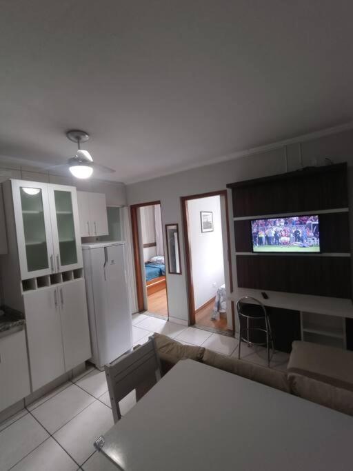Apartamento 105 ao lado Praça Central
