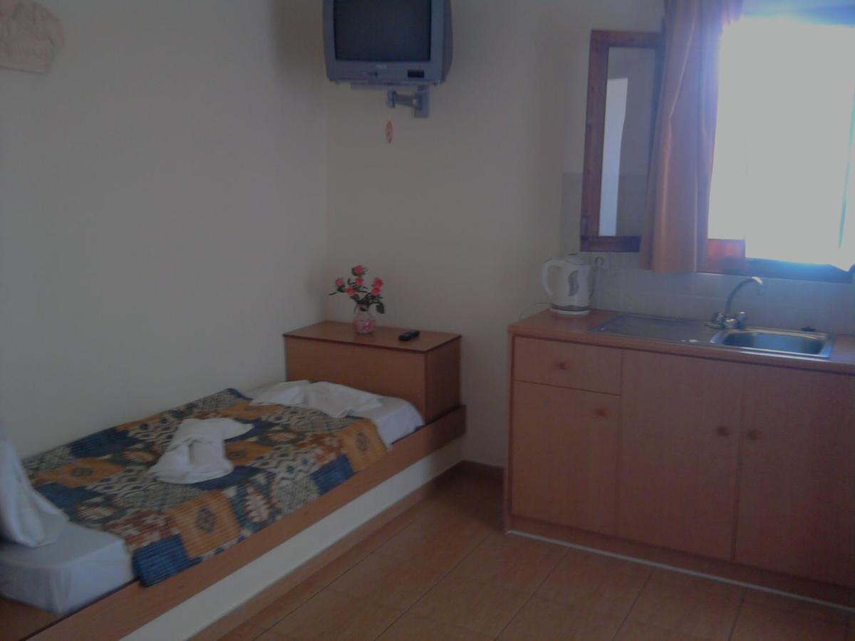 Photo 44