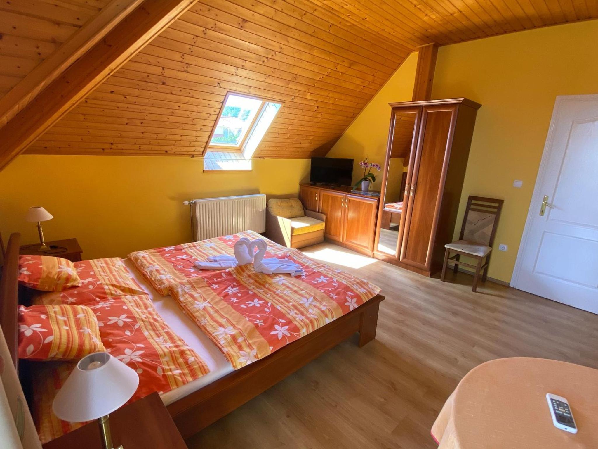 Napsugár Vendégház-Apartman