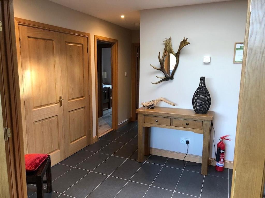 Lochside Lodge