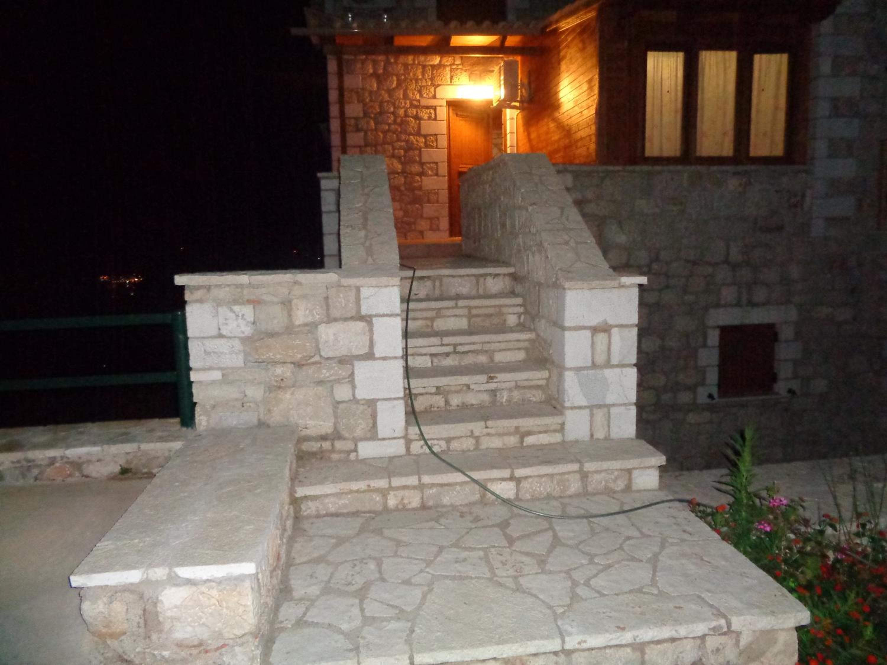 Photo 200