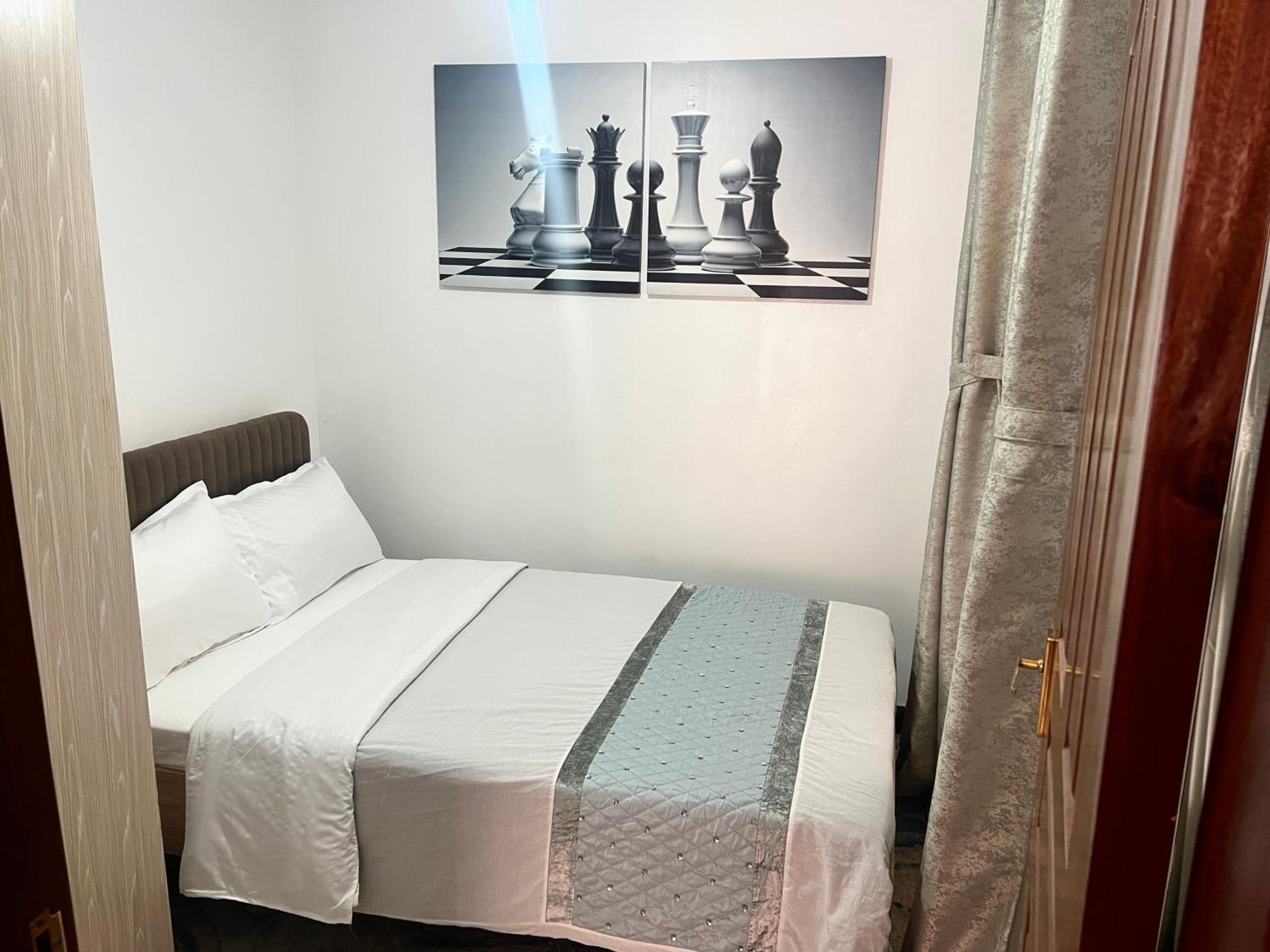 Stylish Apartment Near Wilson Airport ,Nairobi National Park & Giraffe Centre