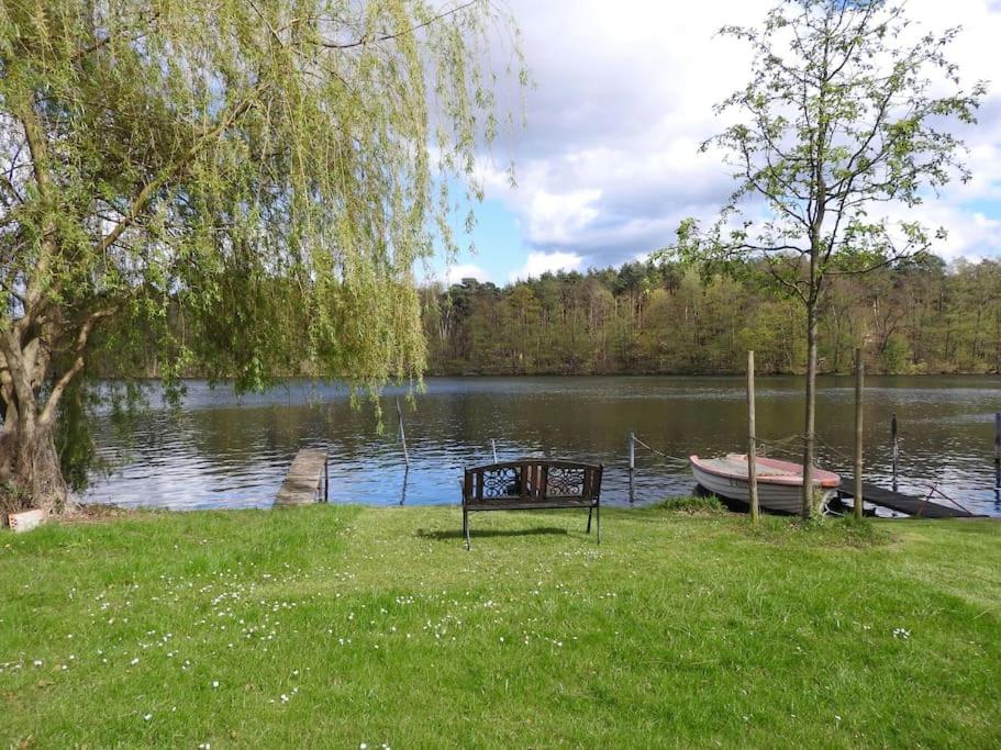 Dachwohnung mit Wasserblick und eigenem Bootssteg