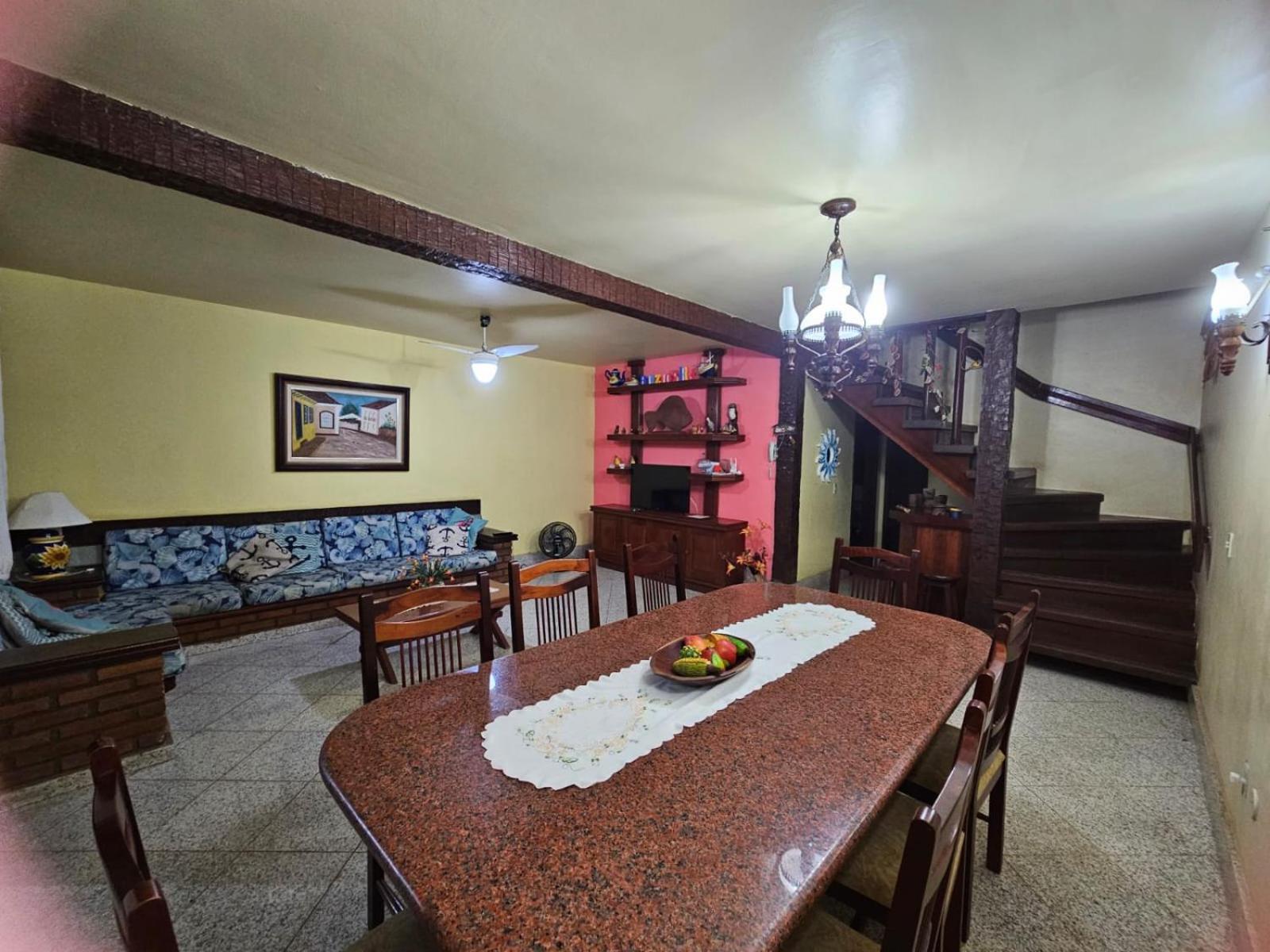 Casa em Búzios (4 suítes) - 5 min da praia de Geribá