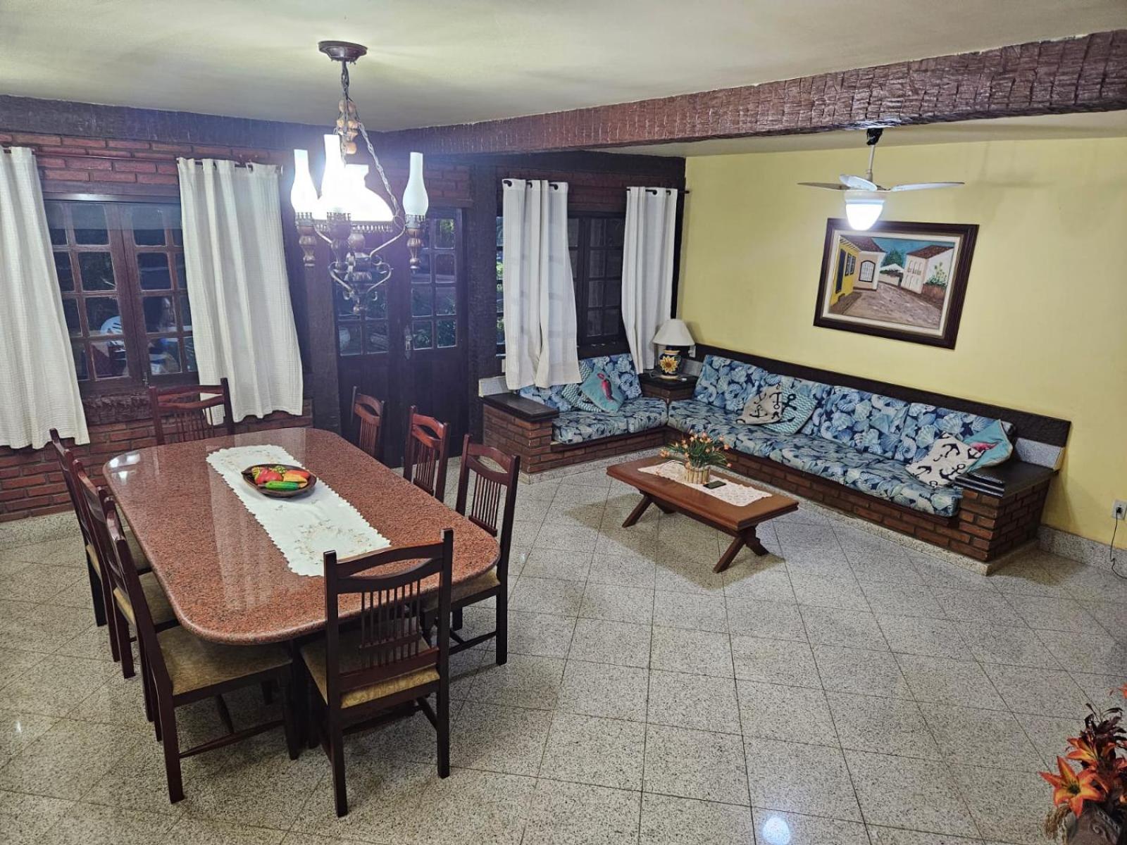 Casa em Búzios (4 suítes) - 5 min da praia de Geribá