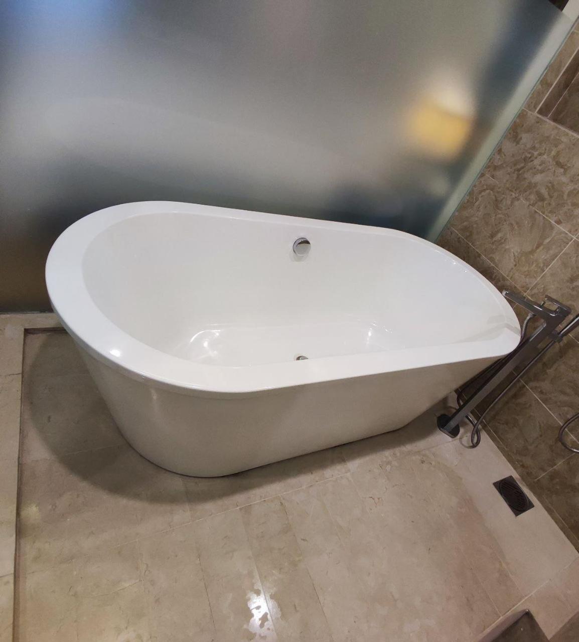 Dorsett Residence walk to Pavilion 1min with Bathtub and infinity pool