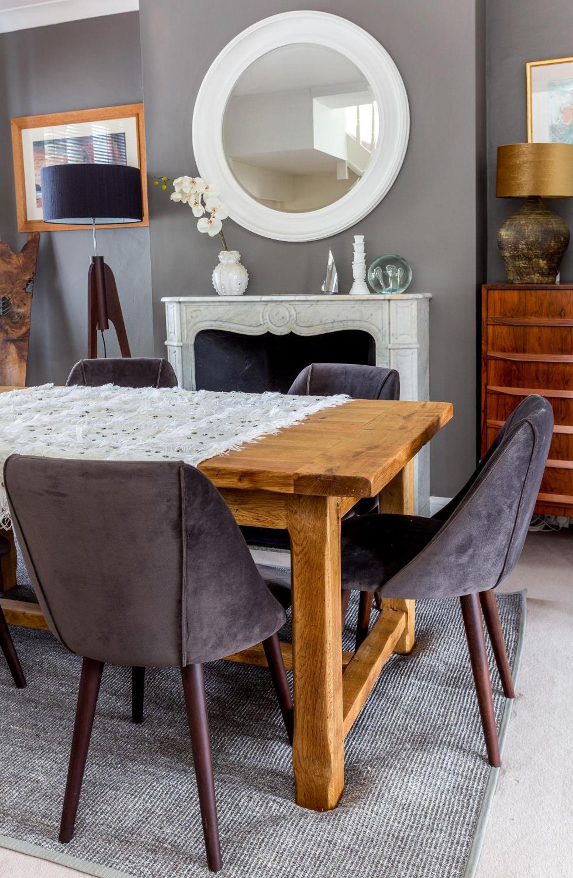 Elephant & Oxpecker 2 Bedrooms in Fulham