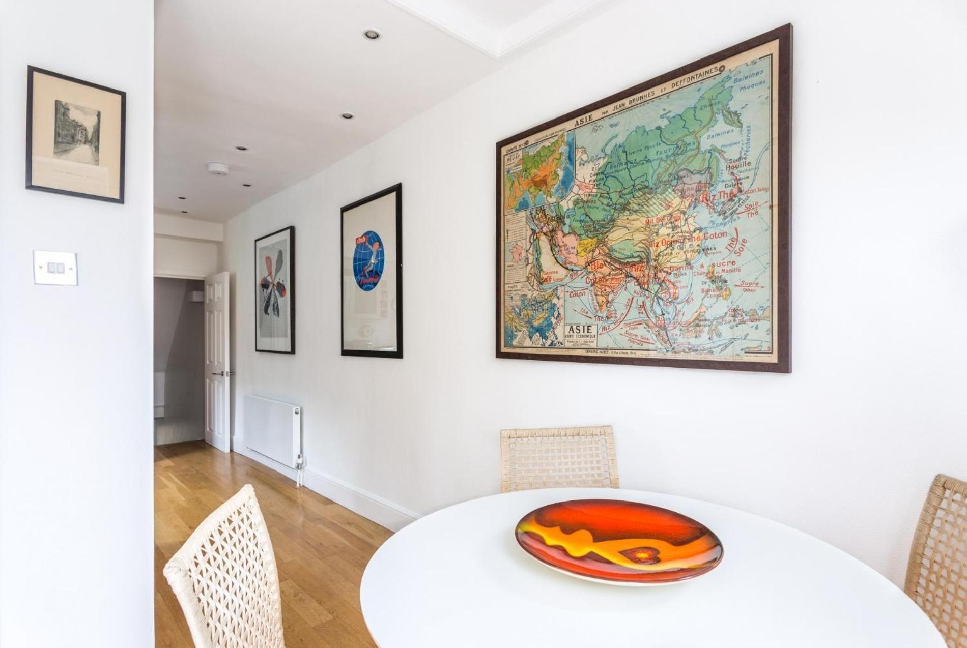 Elephant & Oxpecker 2 Bedrooms in Fulham