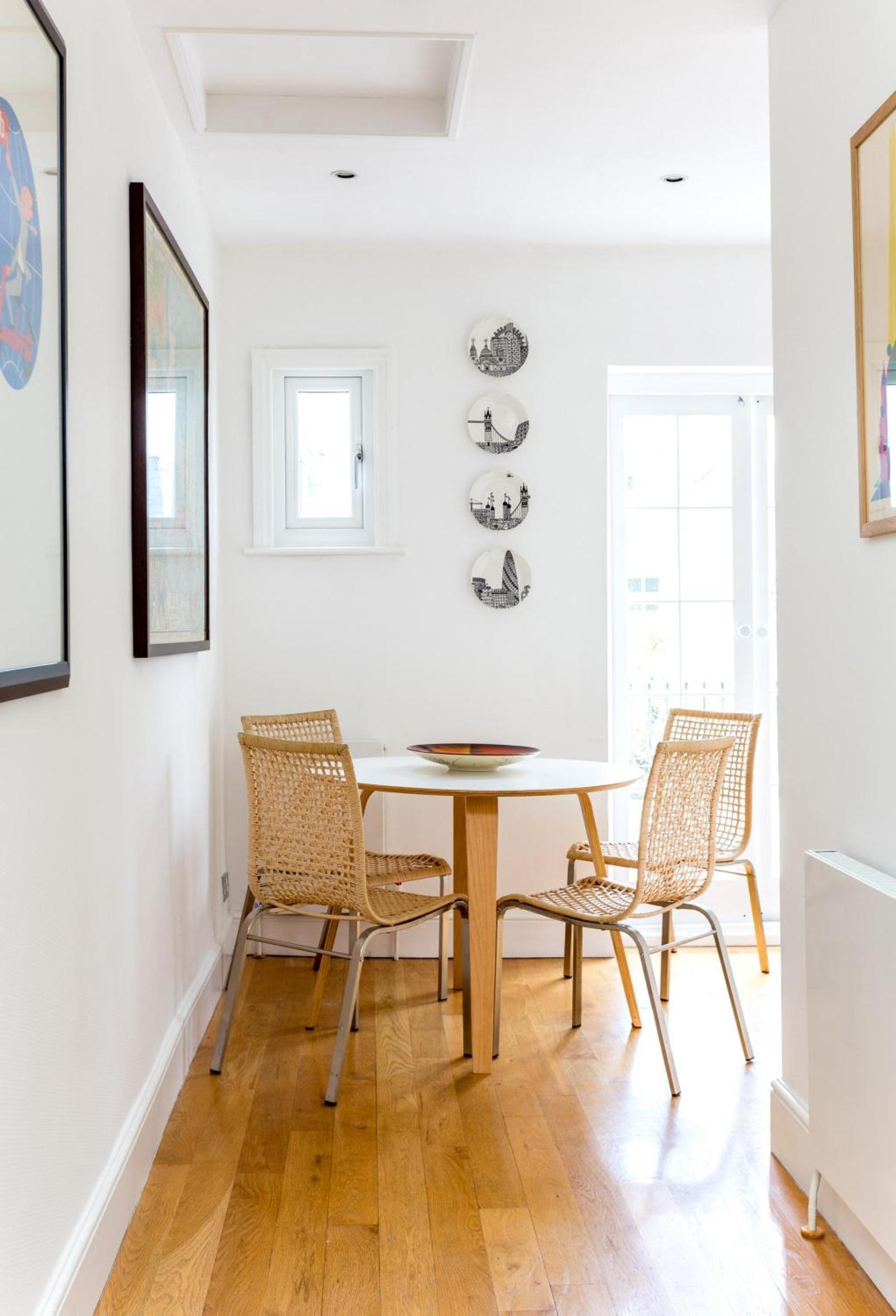 Elephant & Oxpecker 2 Bedrooms in Fulham