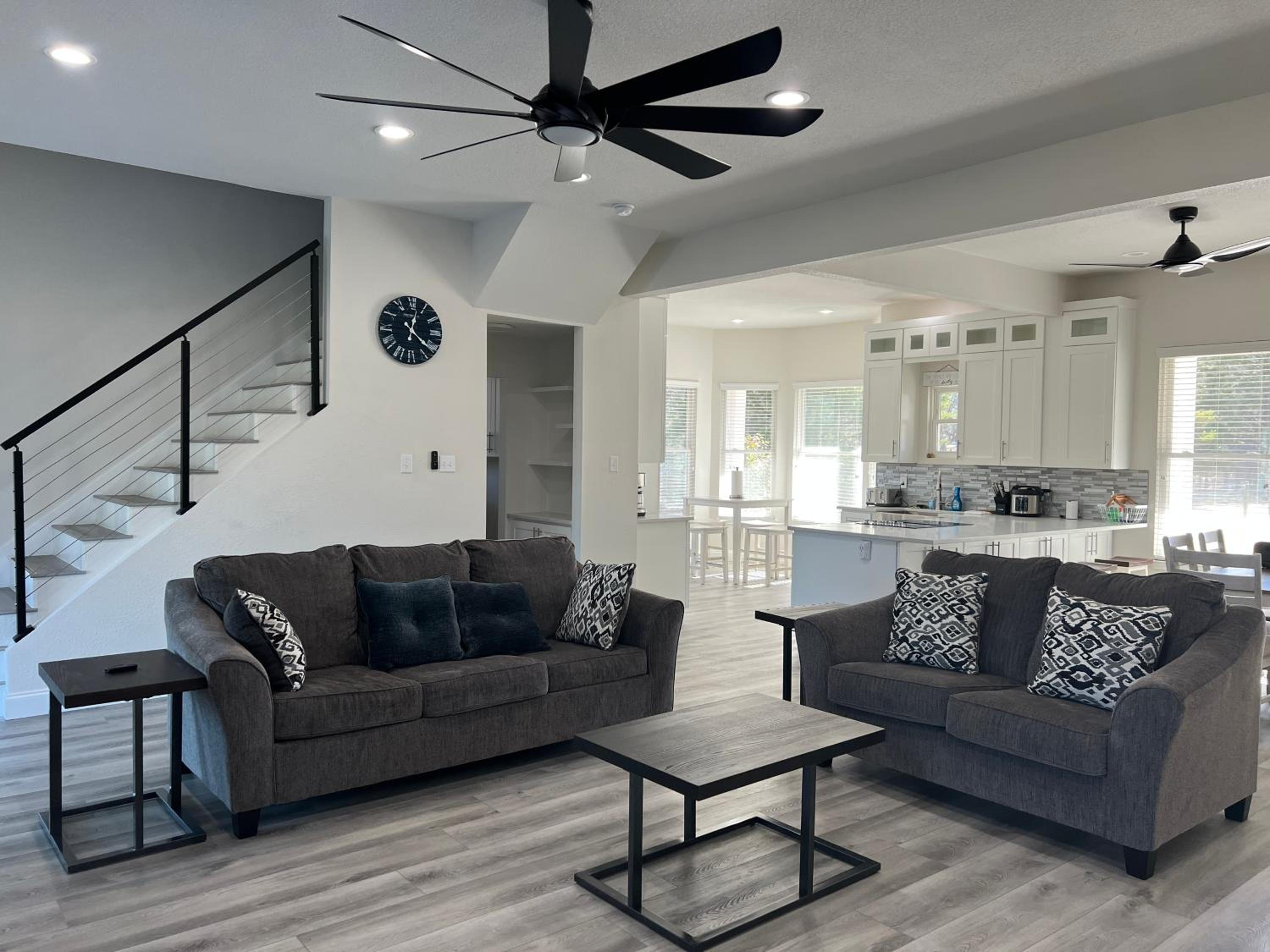 Luxury Ranch Retreat With Swimming Pool view 5