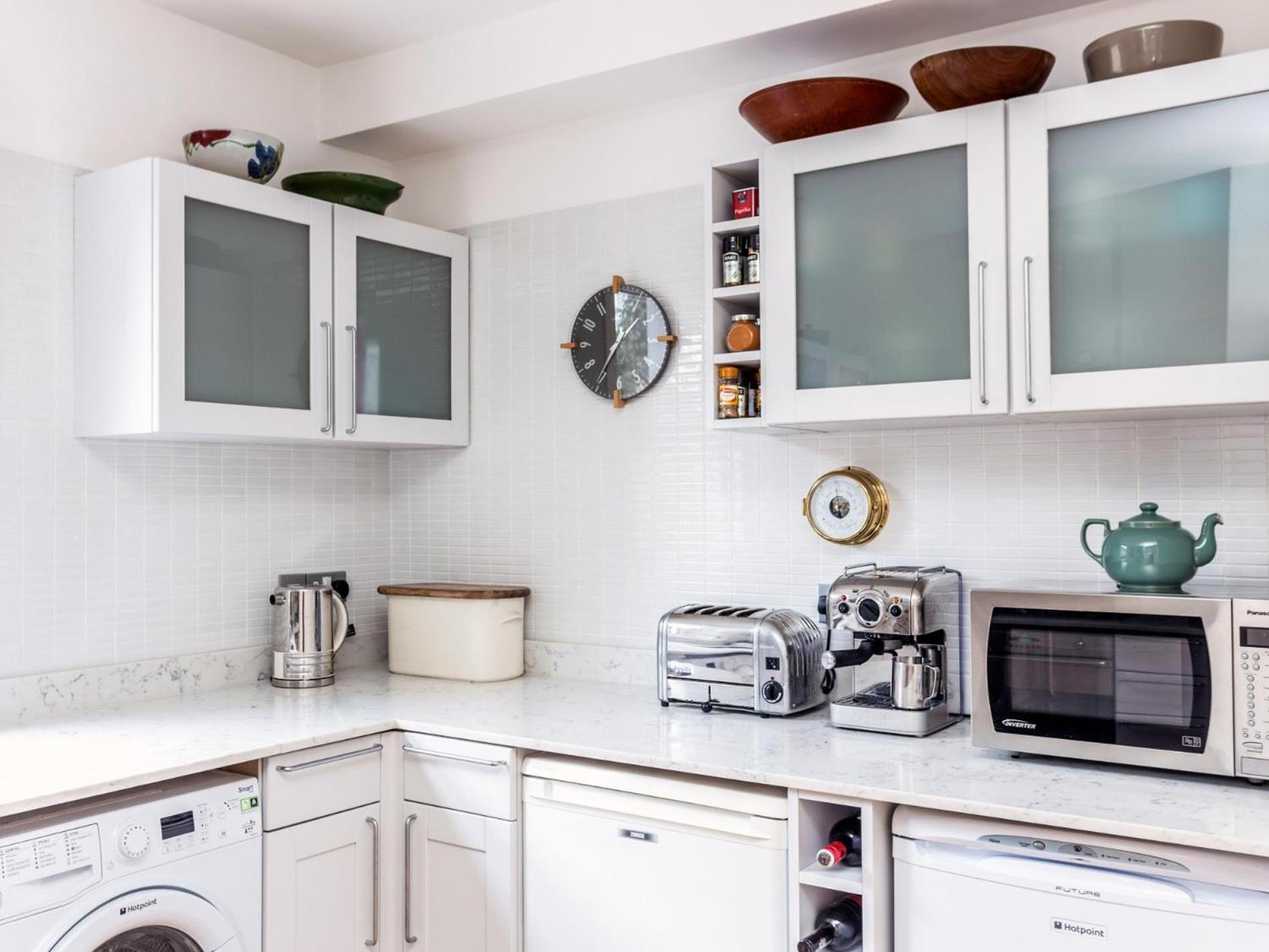 Elephant & Oxpecker 2 Bedrooms in Fulham