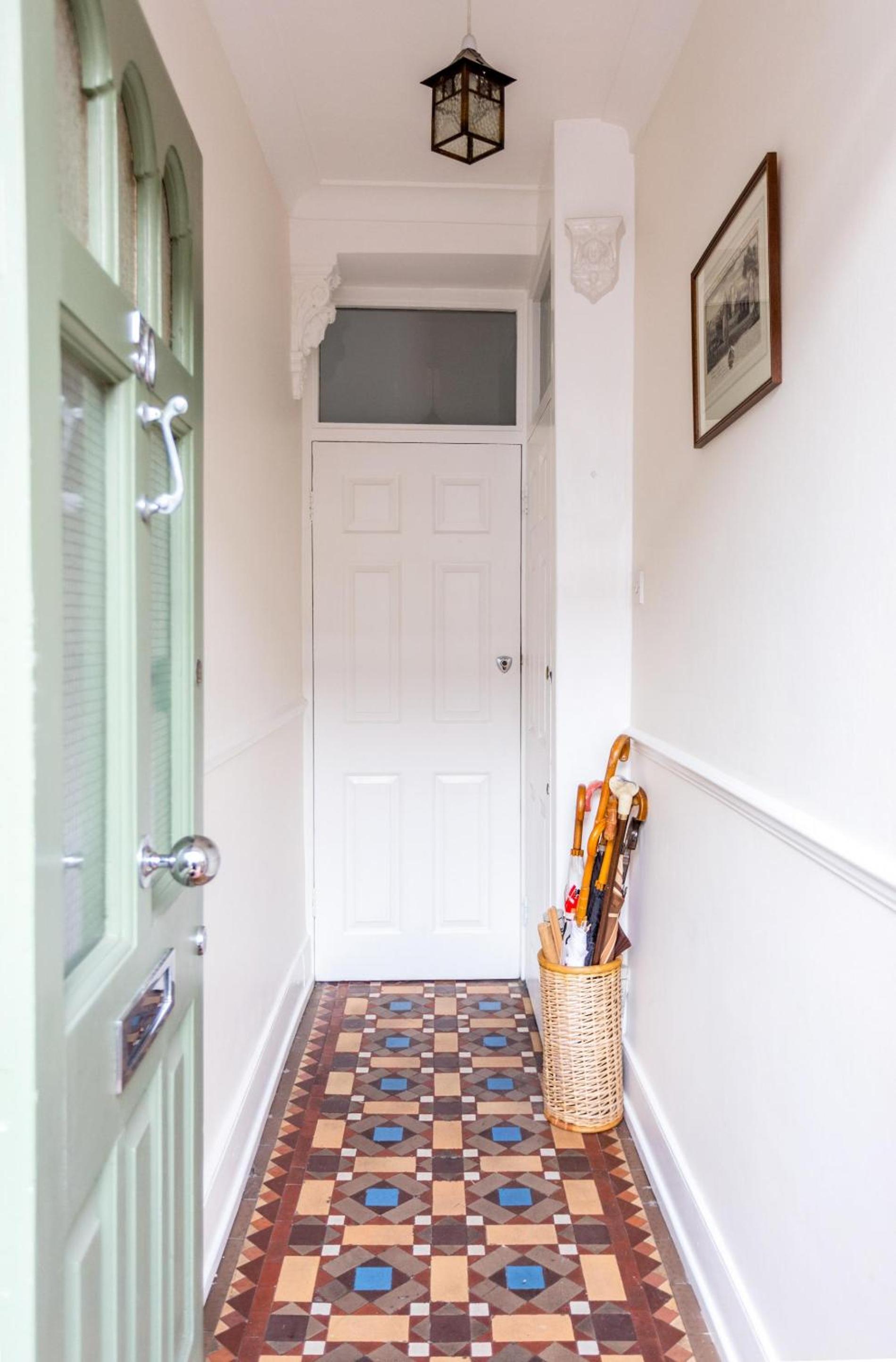 Elephant & Oxpecker 2 Bedrooms in Fulham