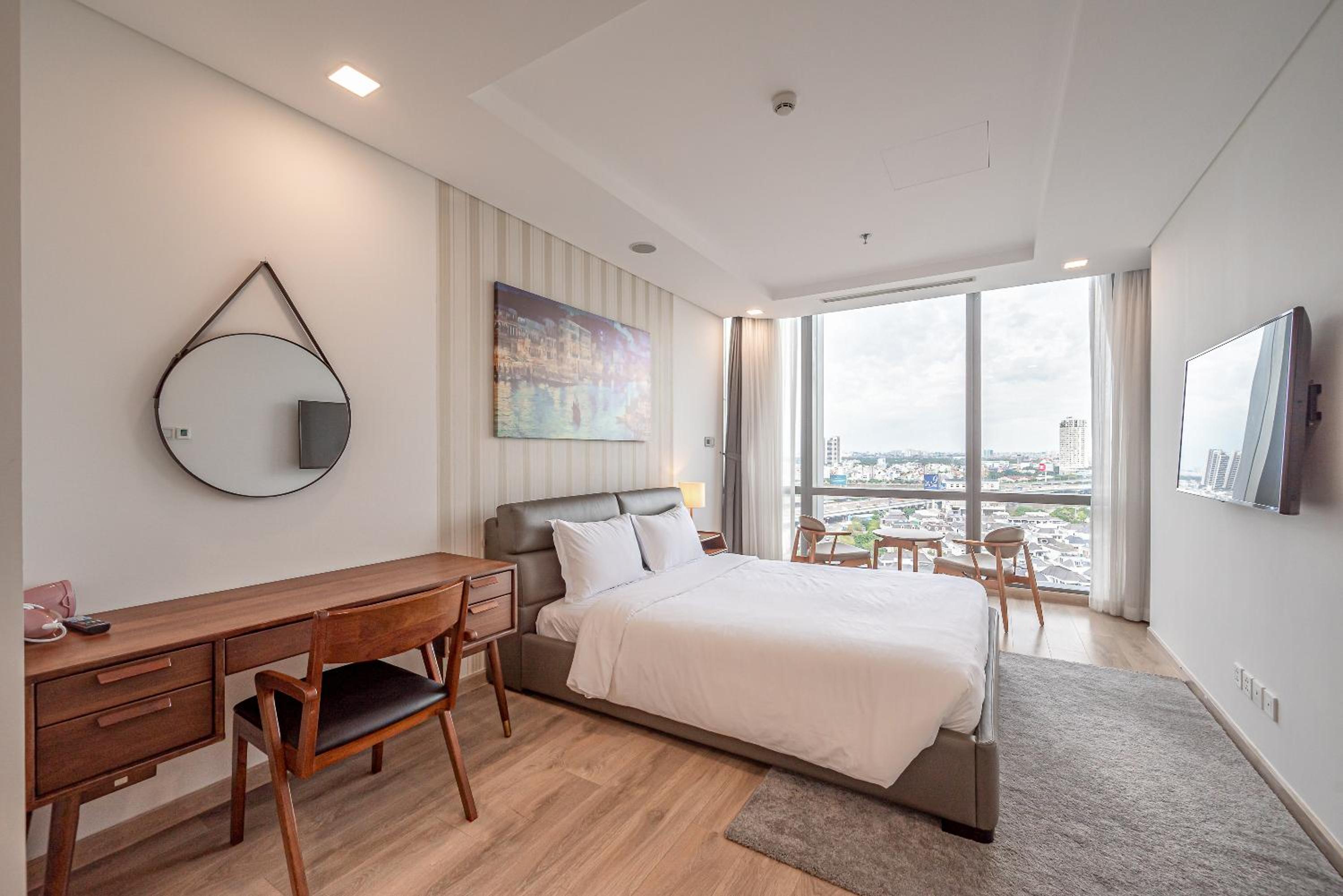CeLaVie Serviced Apartment - The Vinhomes and Landmark