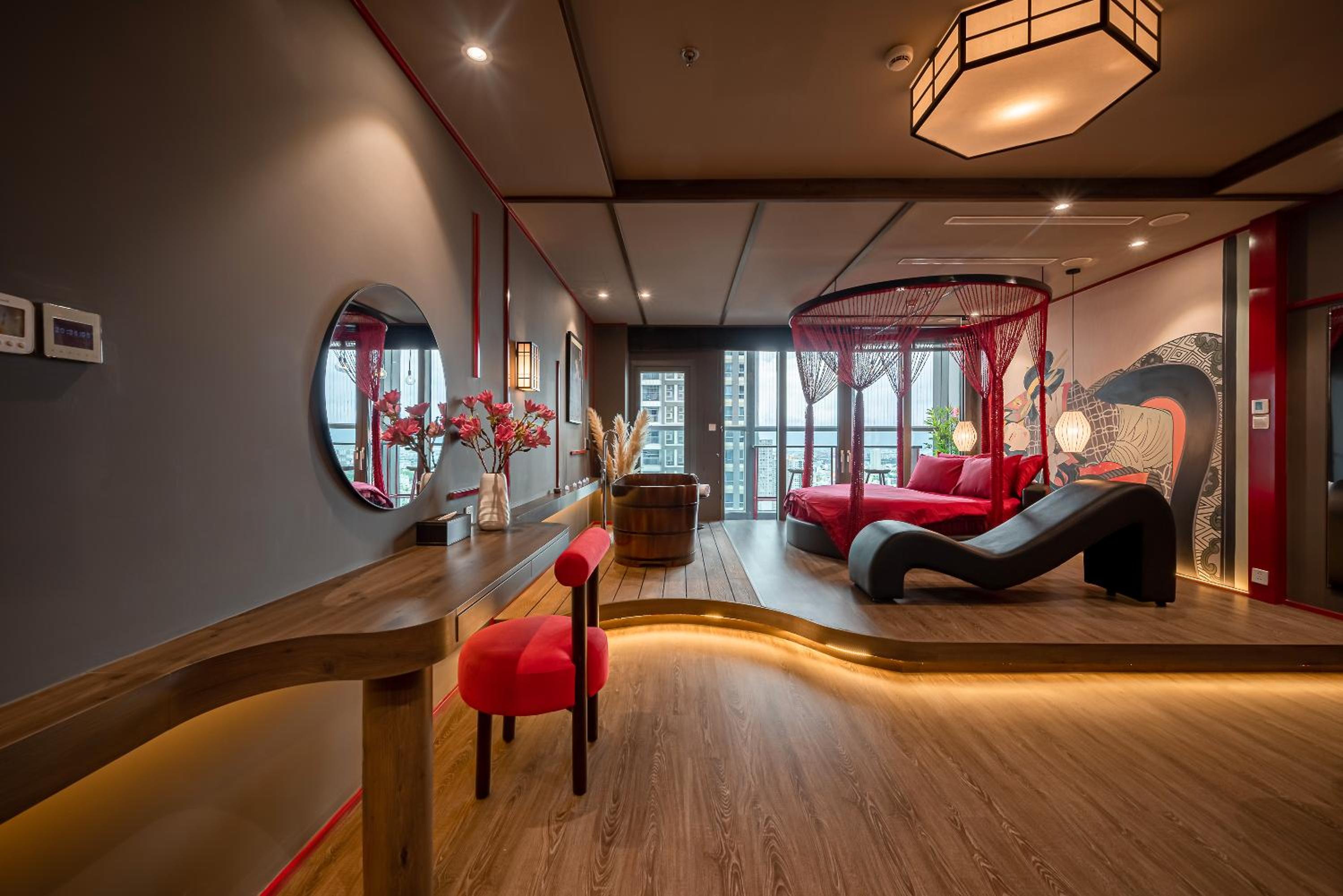 CeLaVie Serviced Apartment - The Vinhomes and Landmark