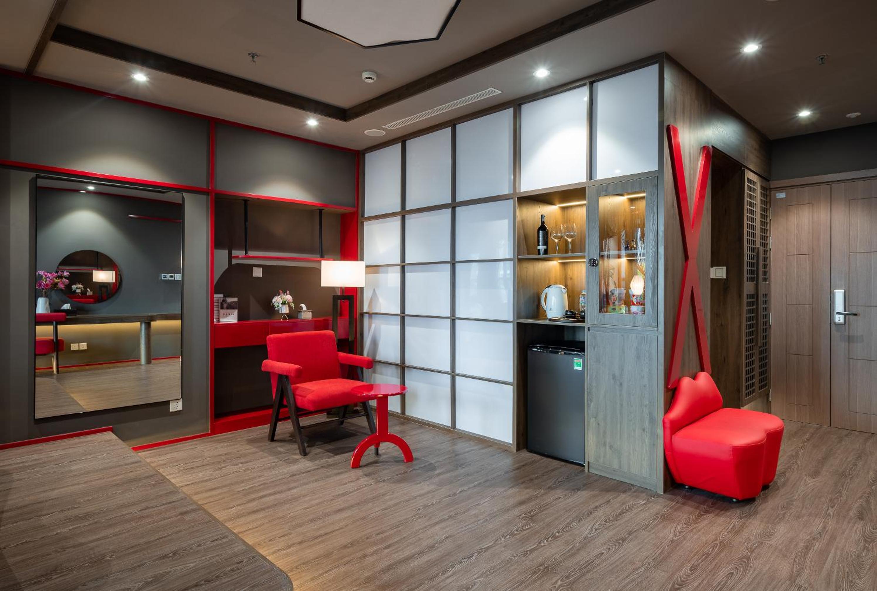 CeLaVie Serviced Apartment - The Vinhomes and Landmark