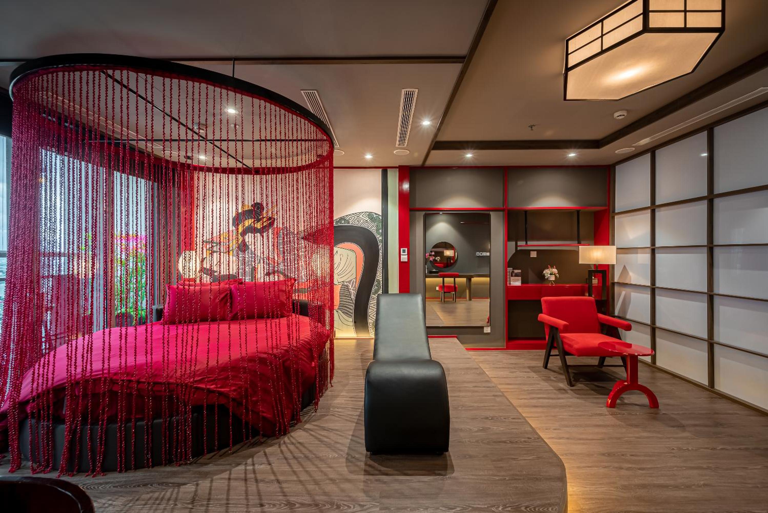 CeLaVie Serviced Apartment - The Vinhomes and Landmark