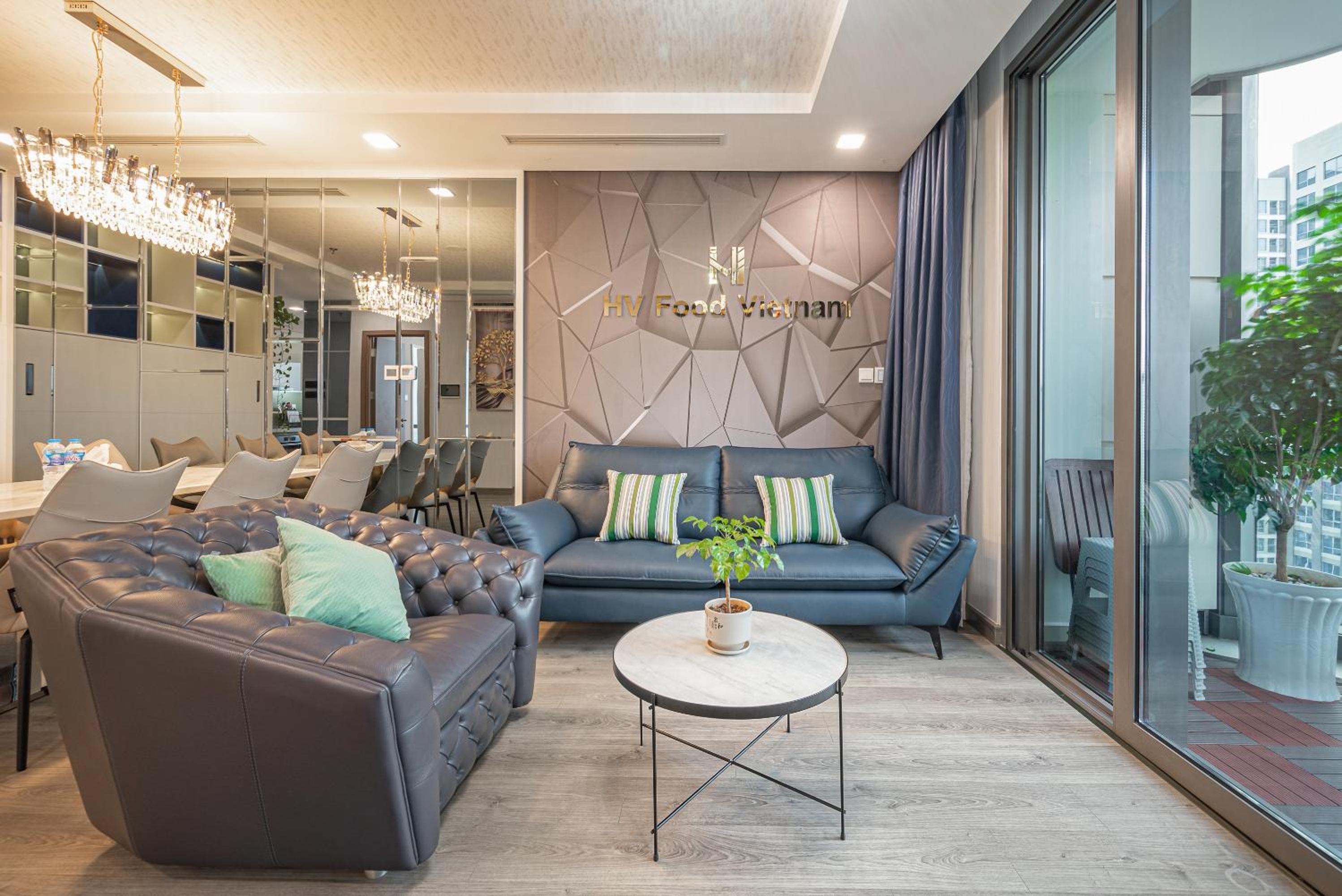 CeLaVie Serviced Apartment - The Vinhomes and Landmark