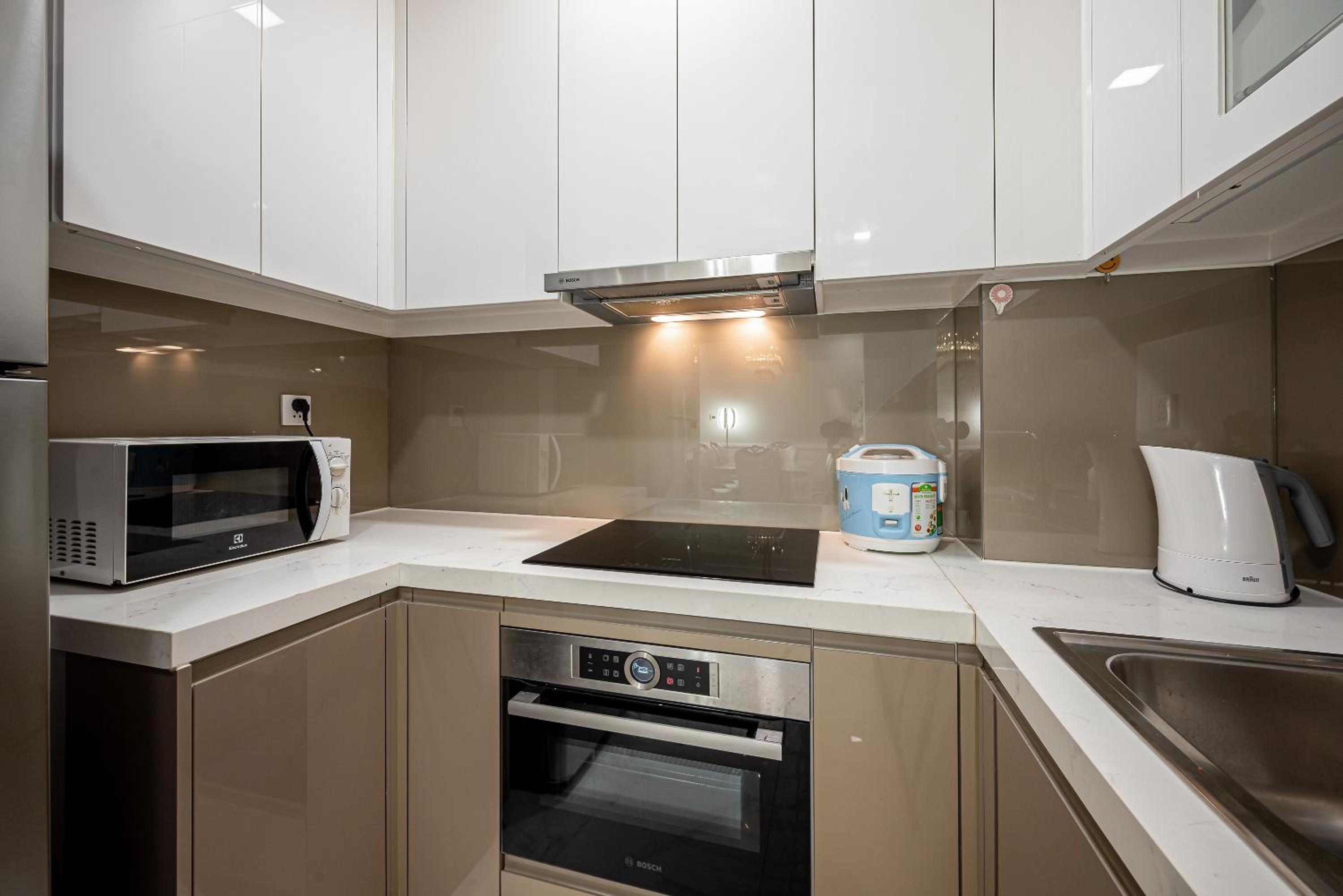CeLaVie Serviced Apartment - The Vinhomes and Landmark