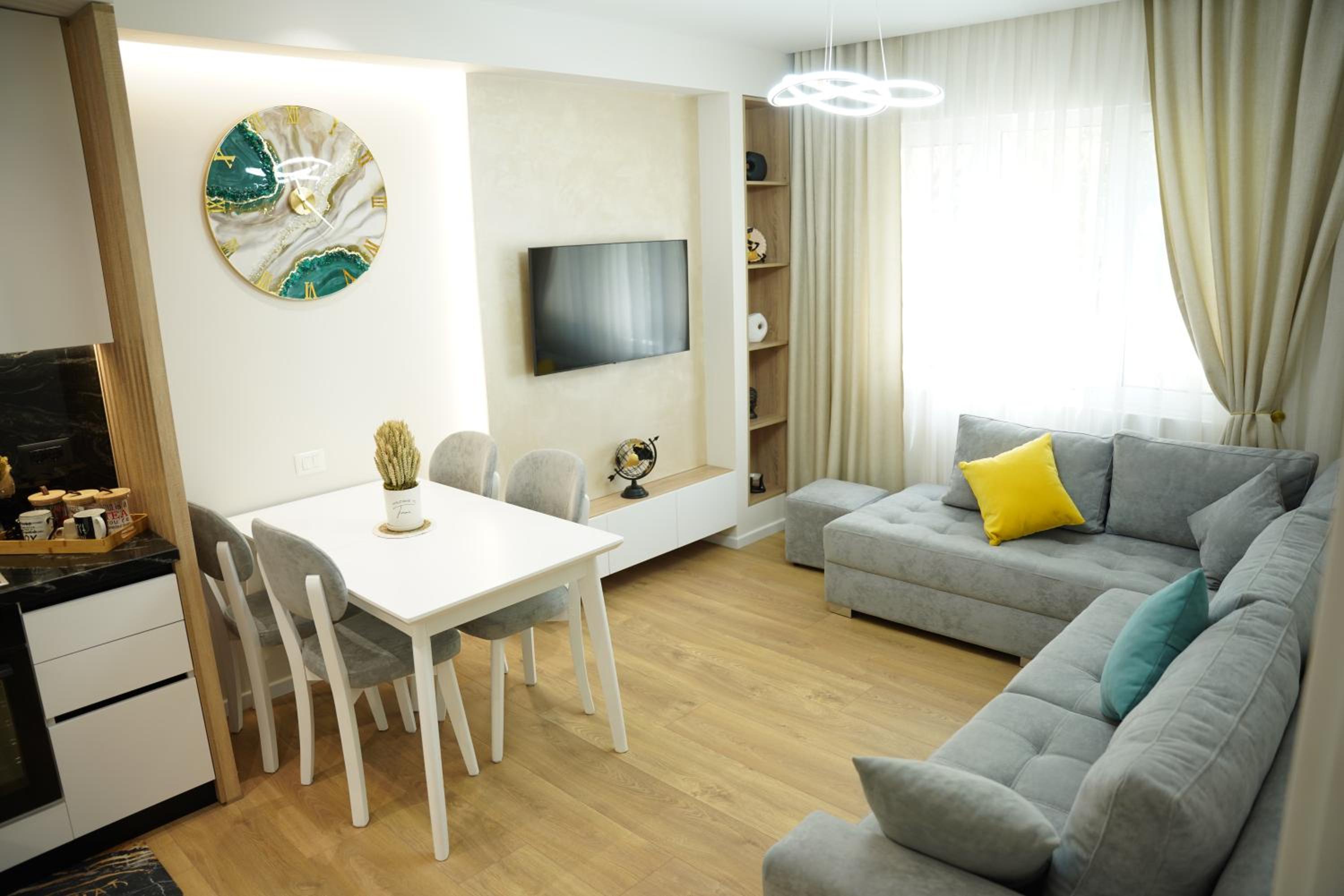 Feel Home Apartment