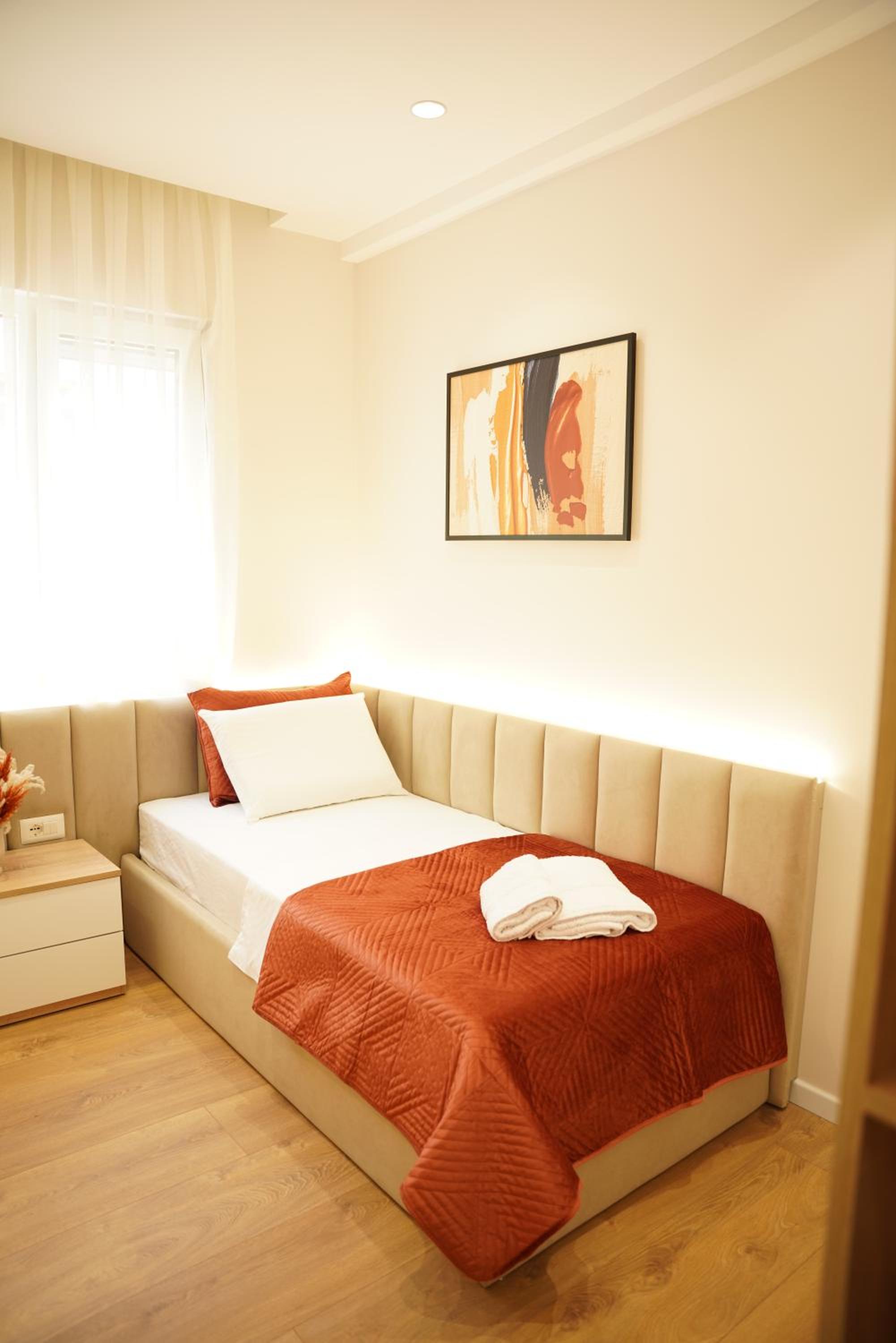 Feel Home Apartment