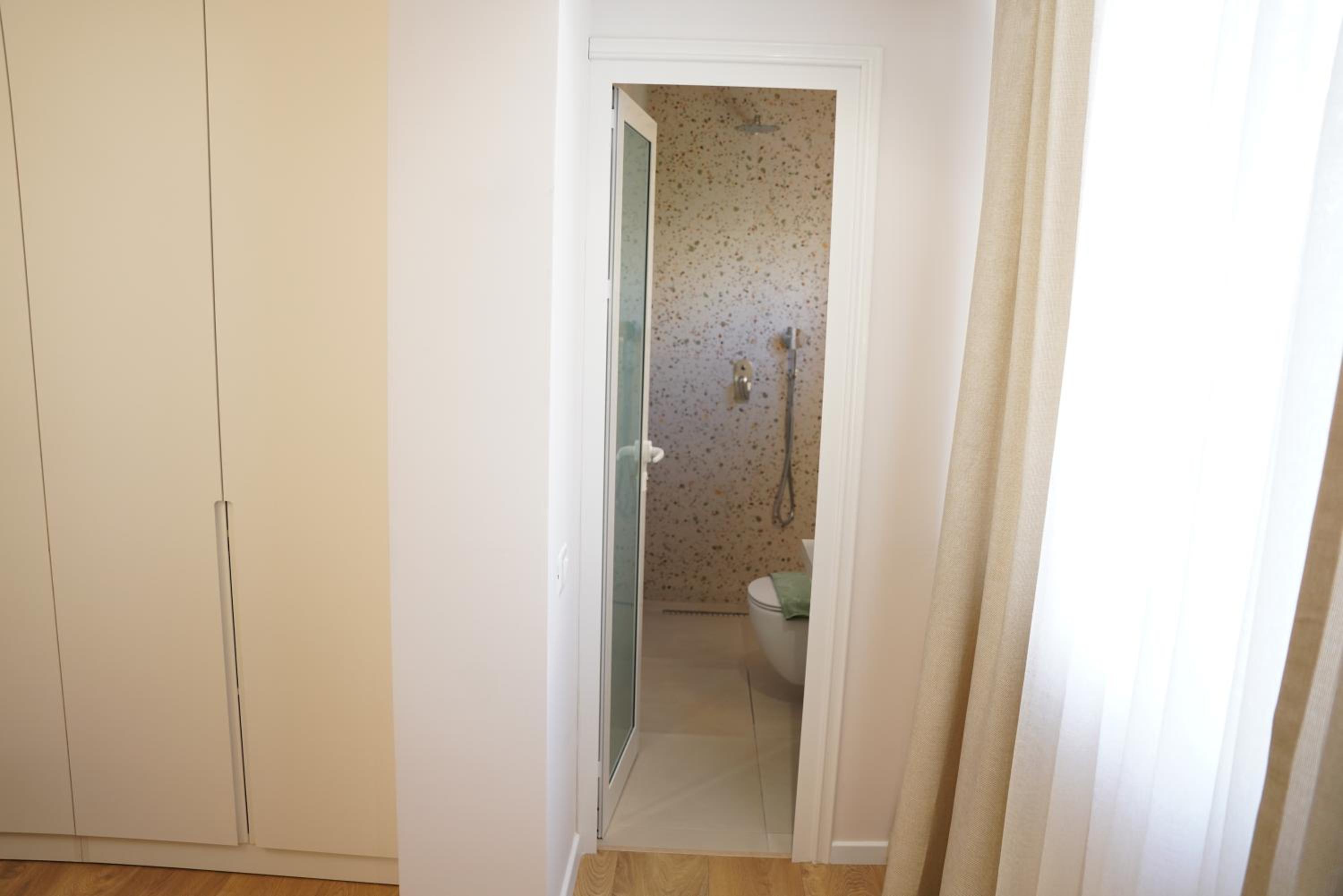 Feel Home Apartment