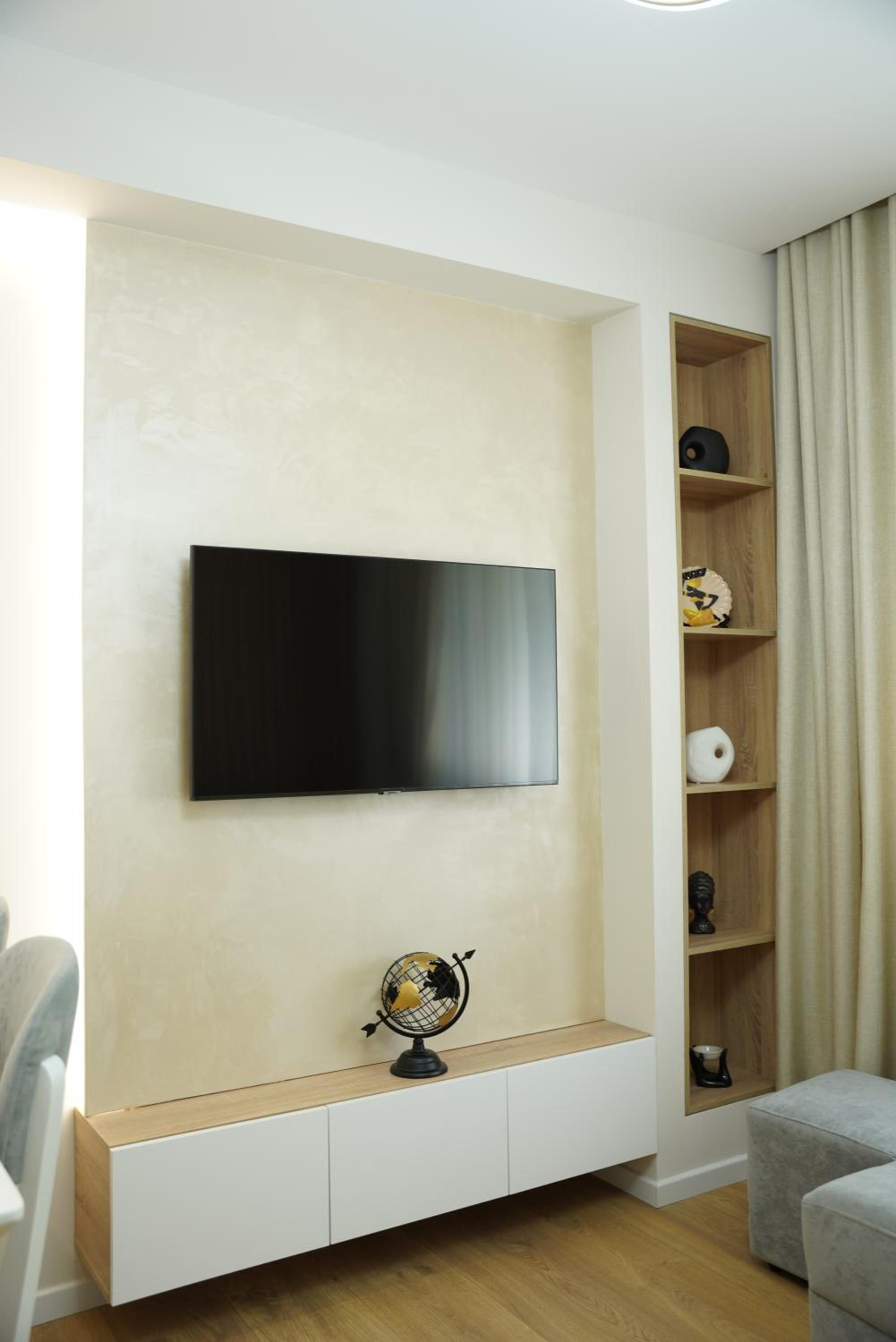 Feel Home Apartment