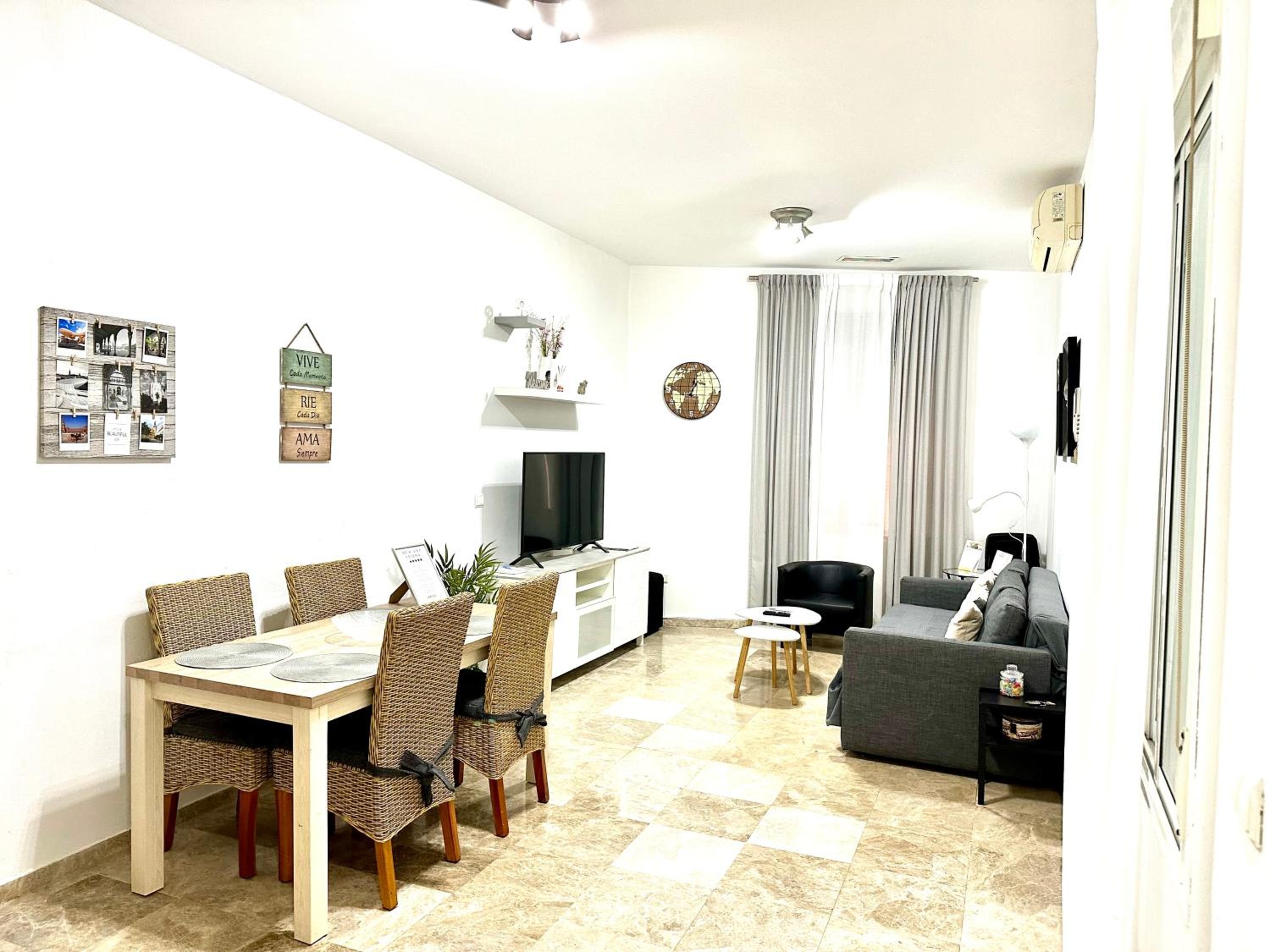 Apartamento acogedor y moderno en pleno centro de Sevilla con Parking Gratis