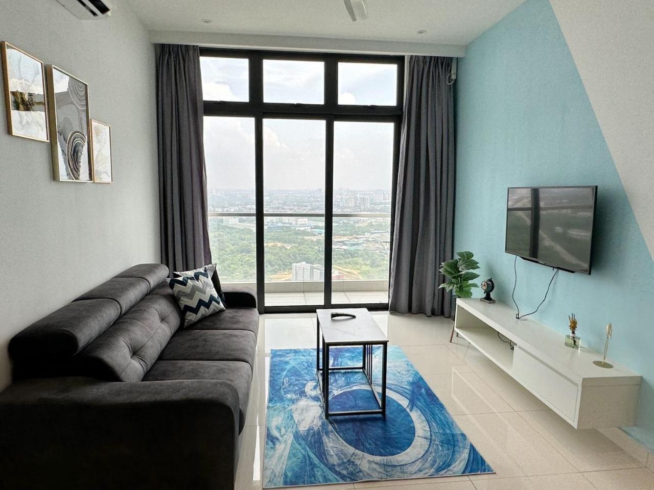 urban sea view home 2bed studio photo 6