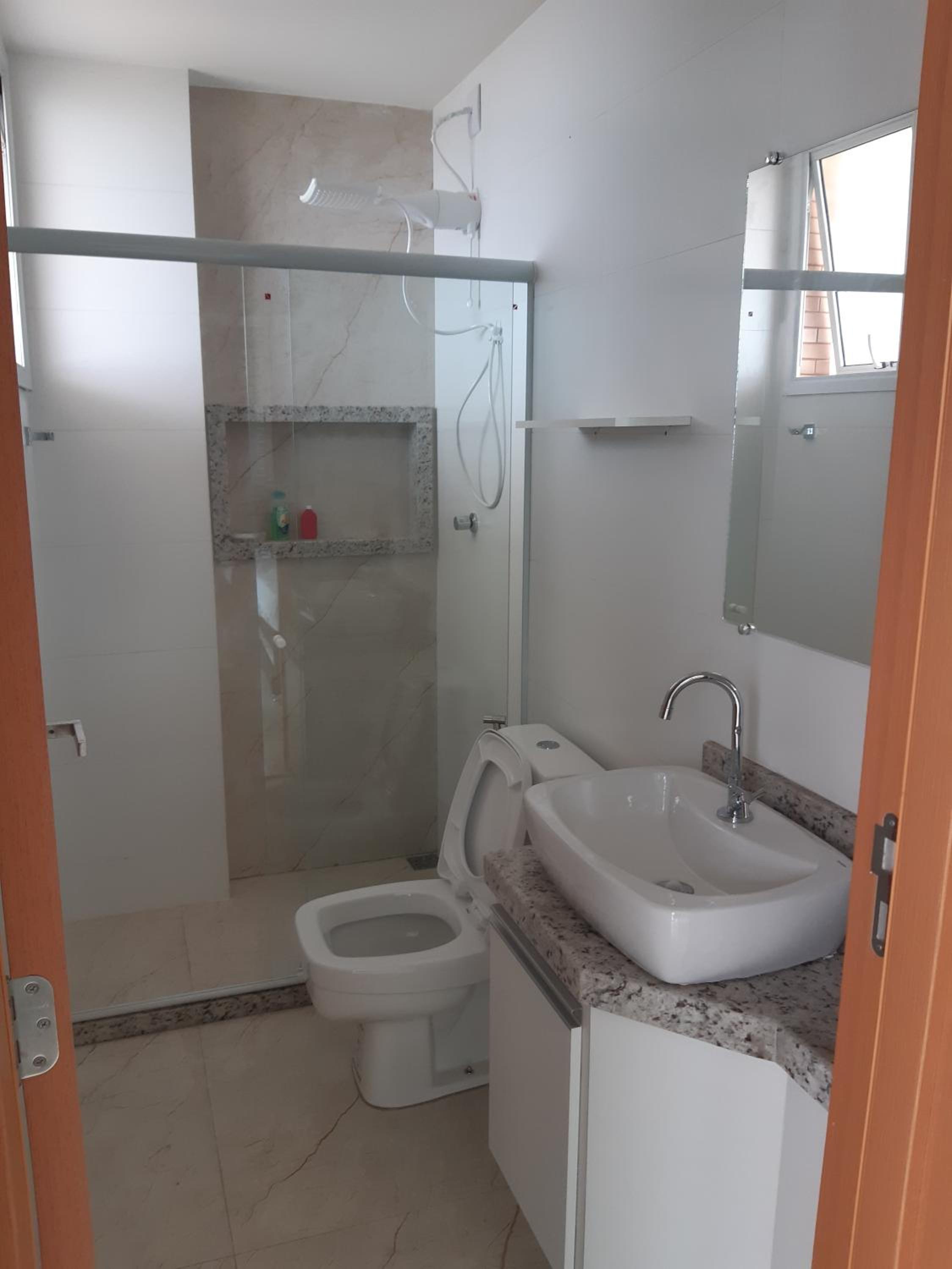 Apto frente mar 3 suites Castelhanos ES