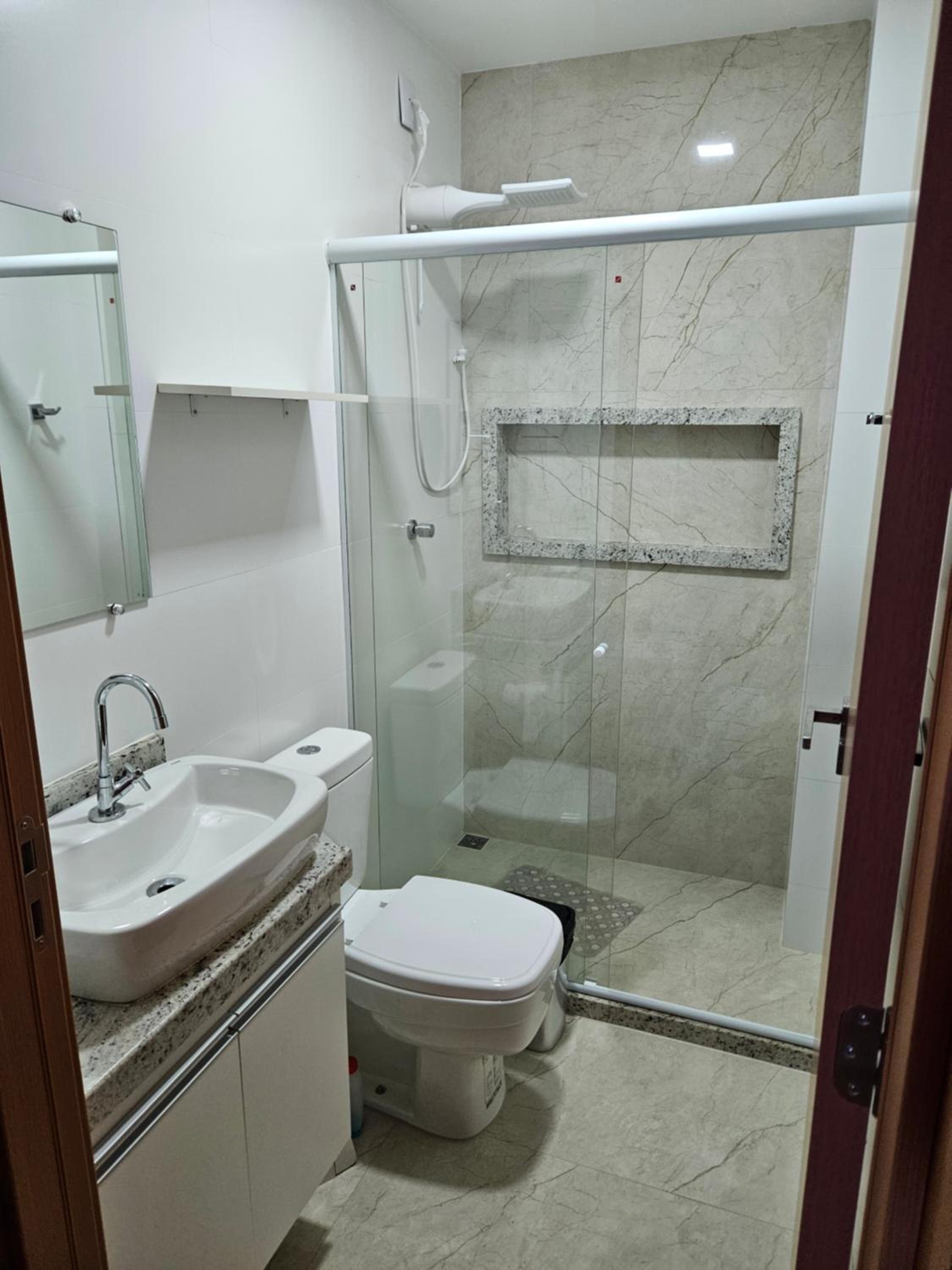 Apto frente mar 3 suites Castelhanos ES