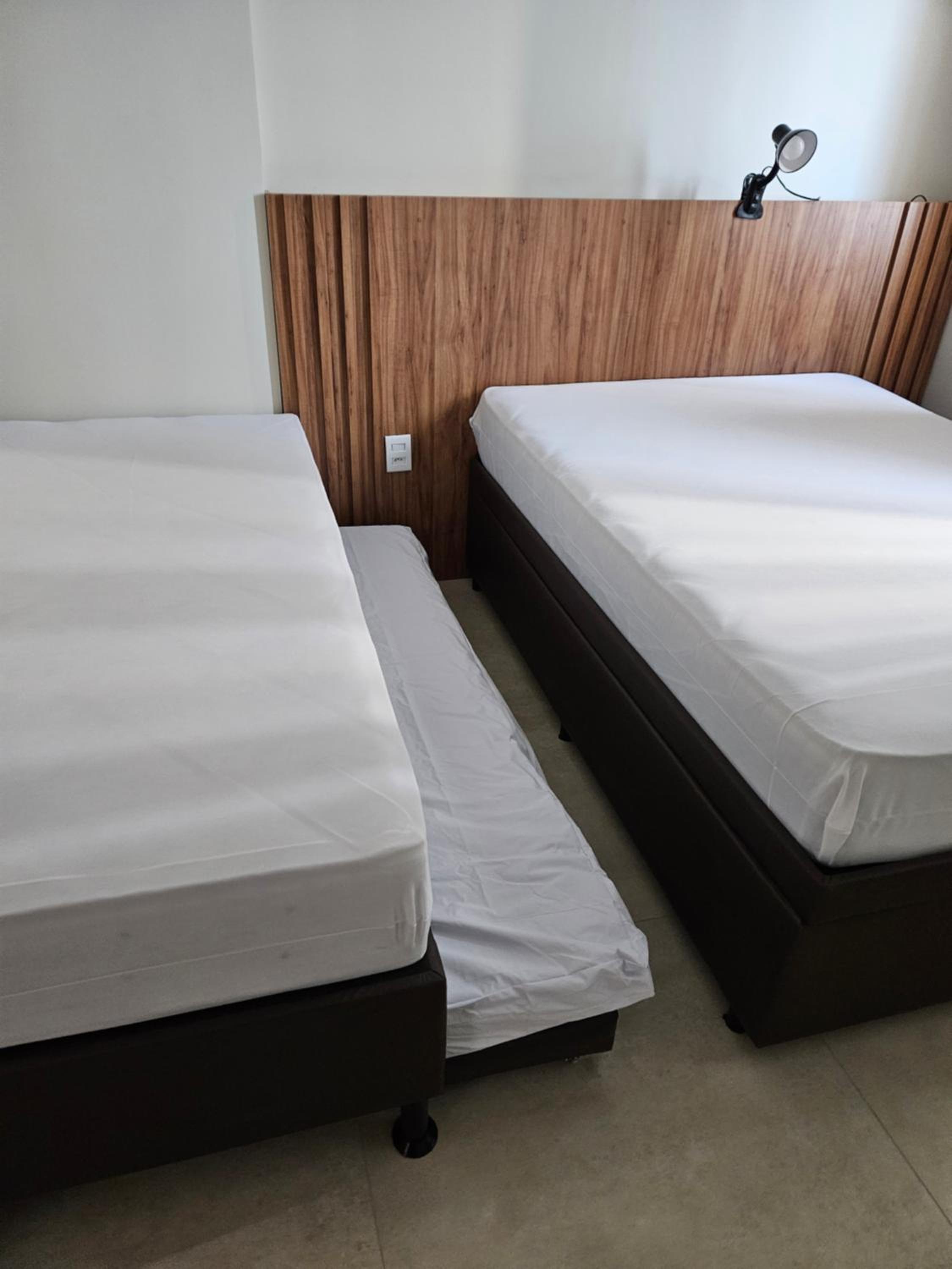 Apto frente mar 3 suites Castelhanos ES