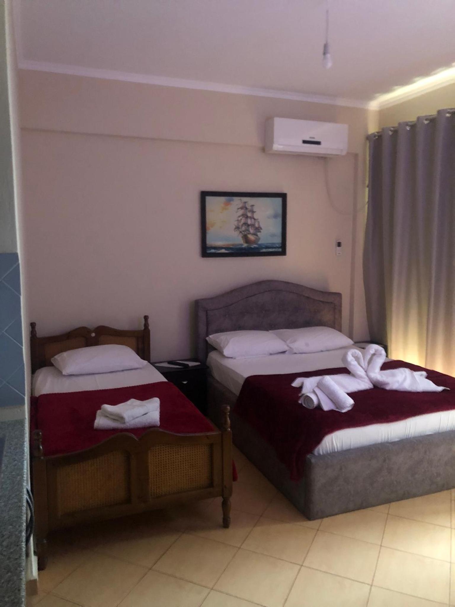 Studio Apartments Rizarjo
