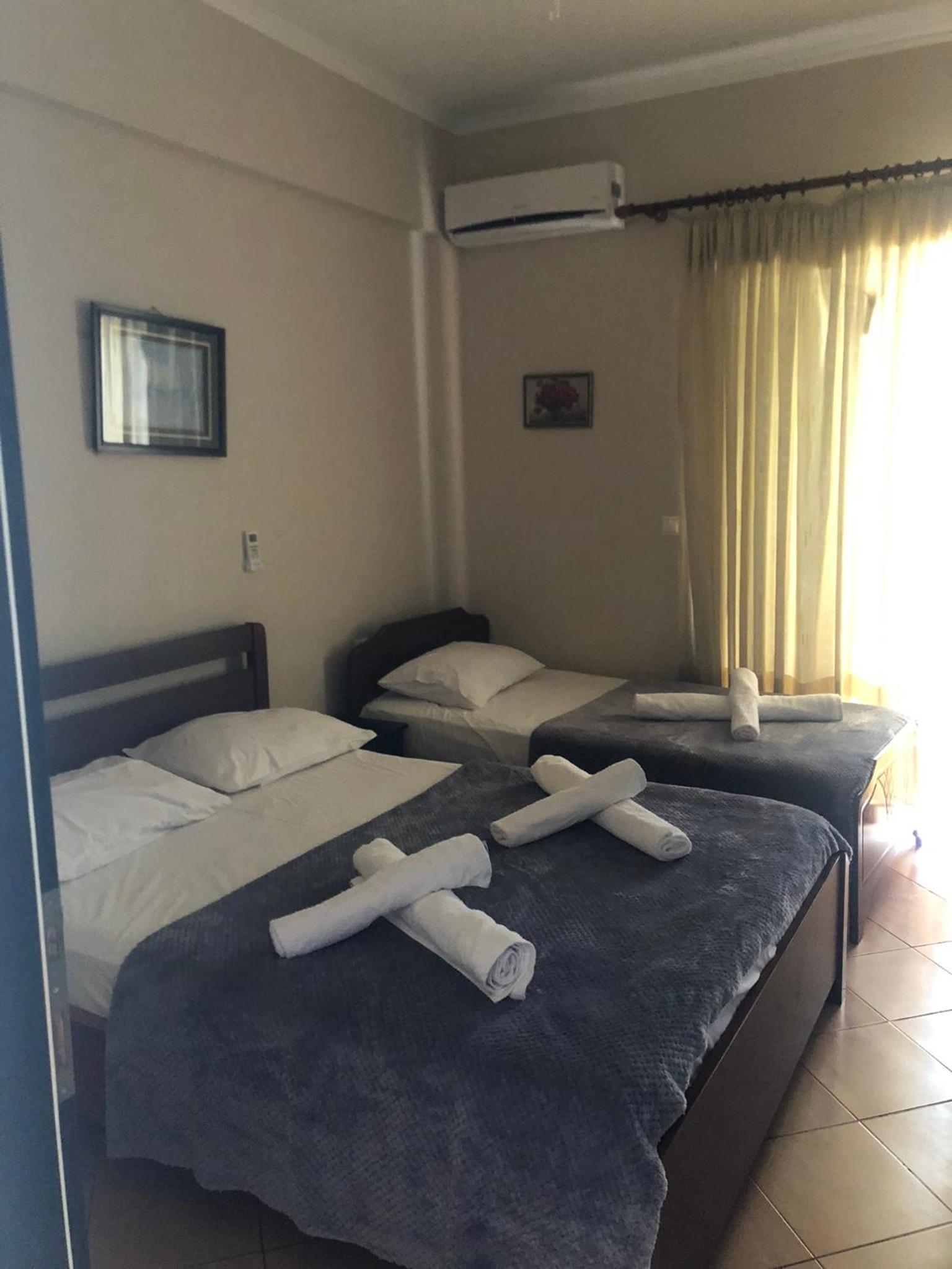 Studio Apartments Rizarjo