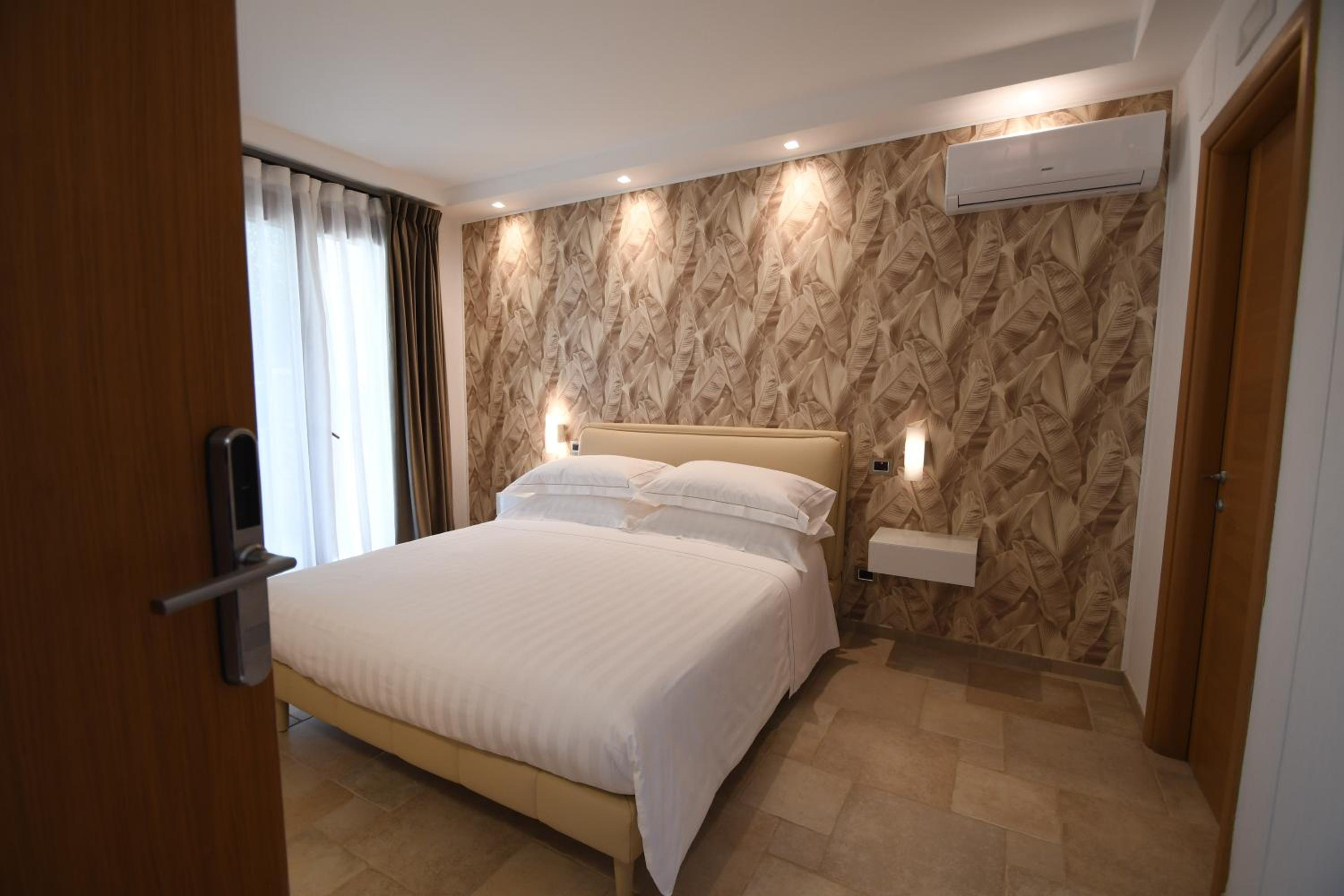 Il Filo Di Arianna-Mola-Bed and Breakfast view 3