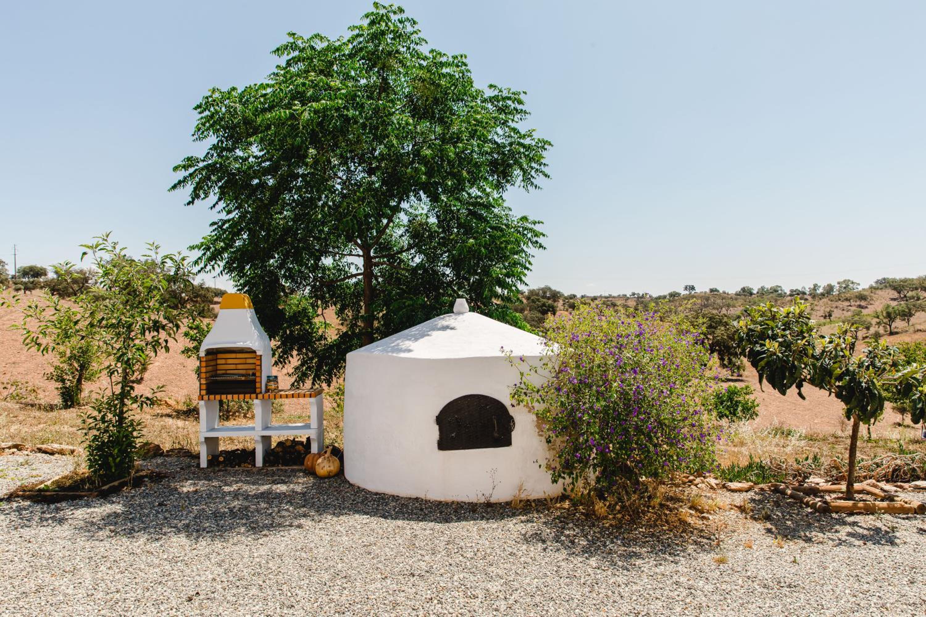 Vale Madalena - portuguese cottage view 5