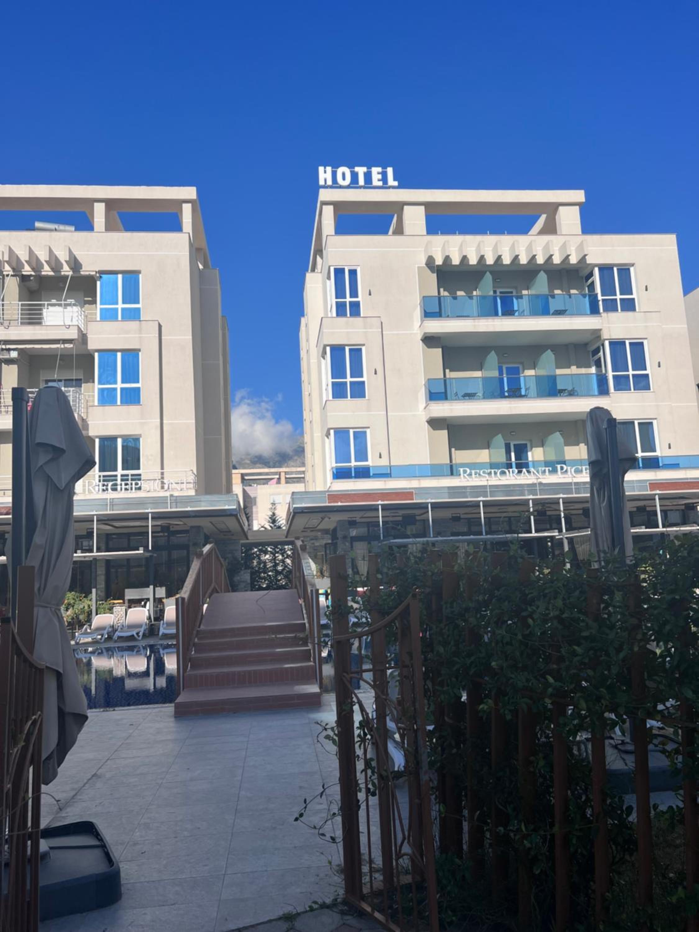 Tirana Resort