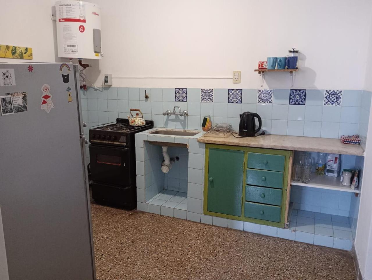 Departamento completo, muy cómodo, cerca del centro