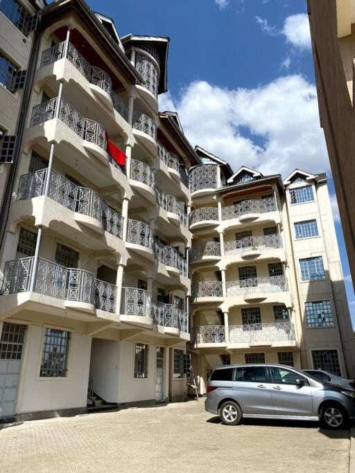 Xellent Suites- Mugi house