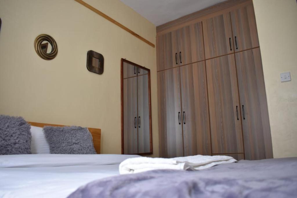 Xellent Suites- Mugi house