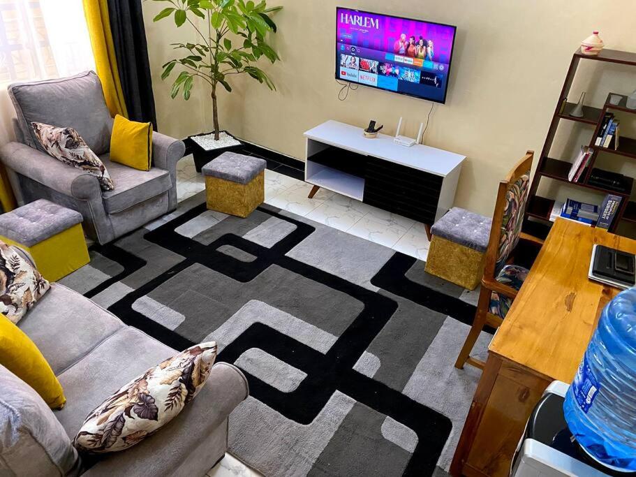 Xellent Suites- Mugi house