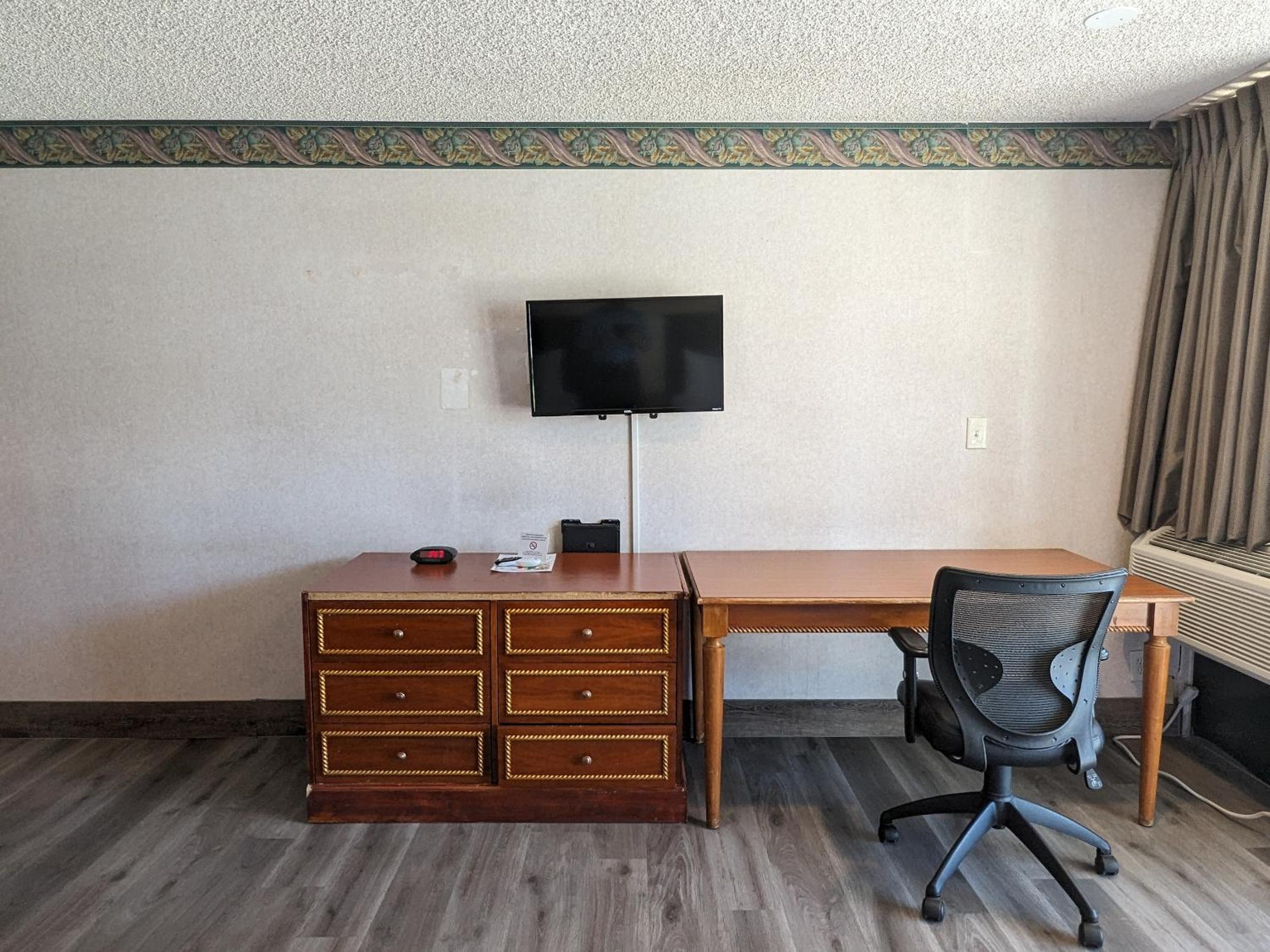 Valley Inn - Property Image 47