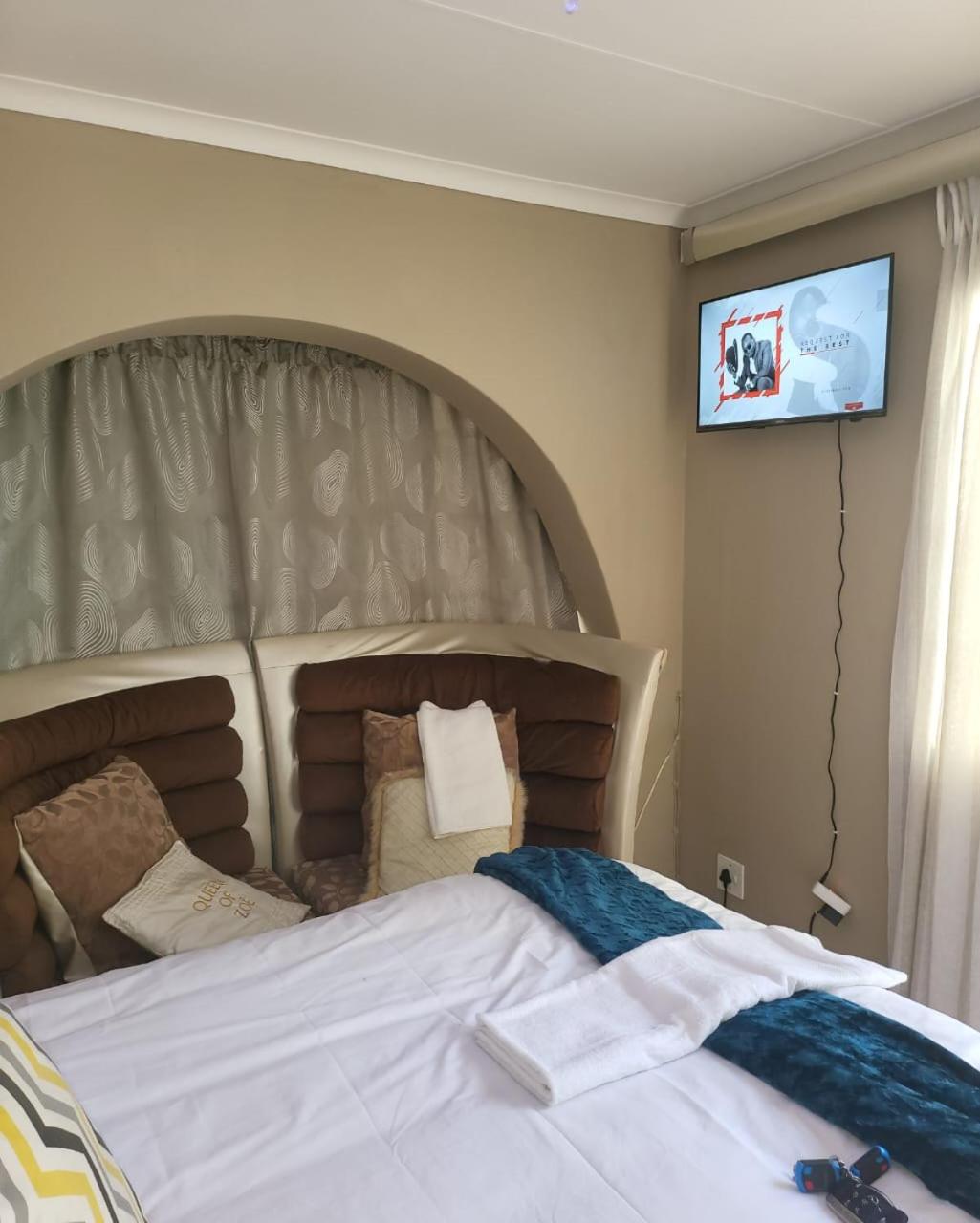 Sky view Guest House