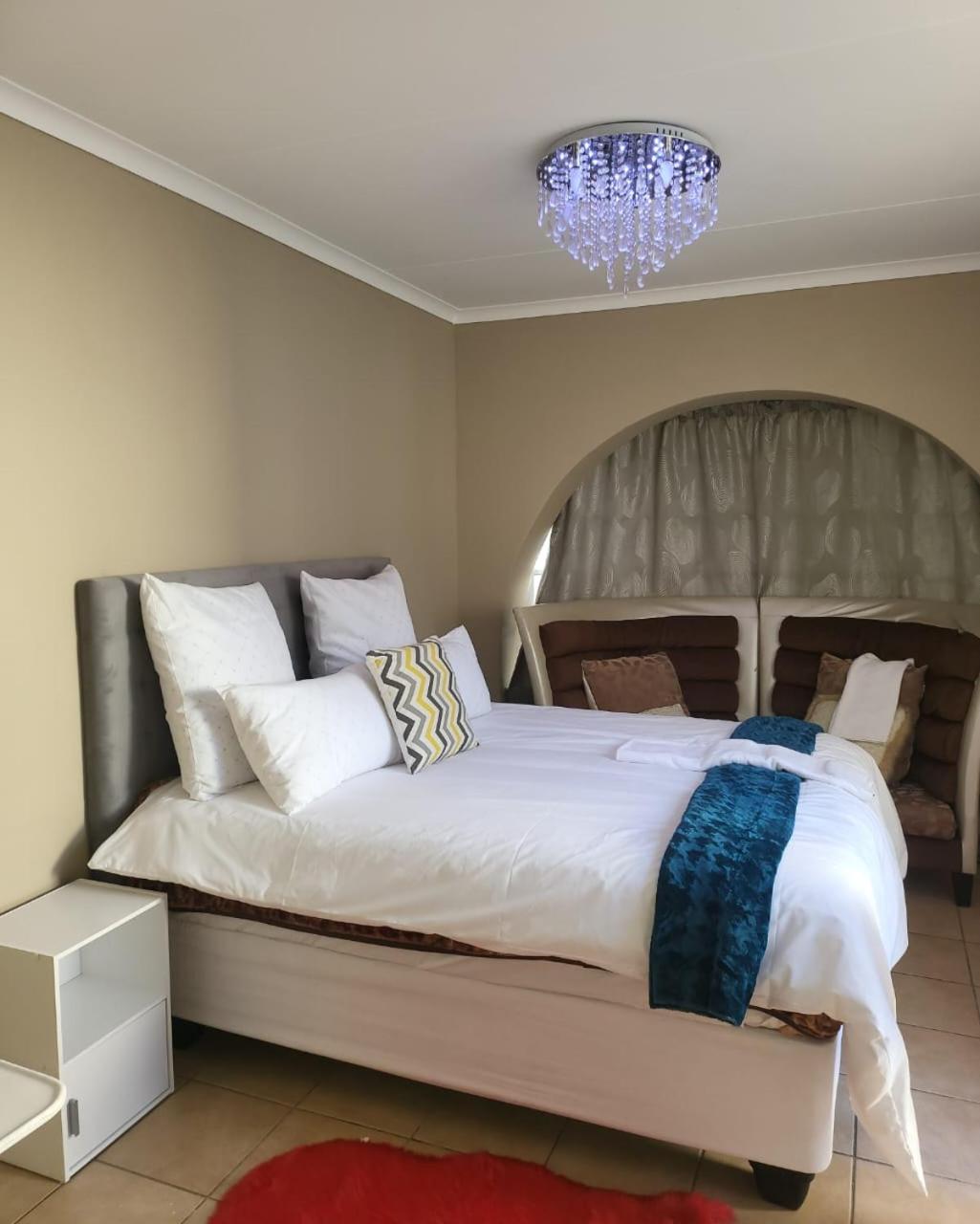 Sky view Guest House