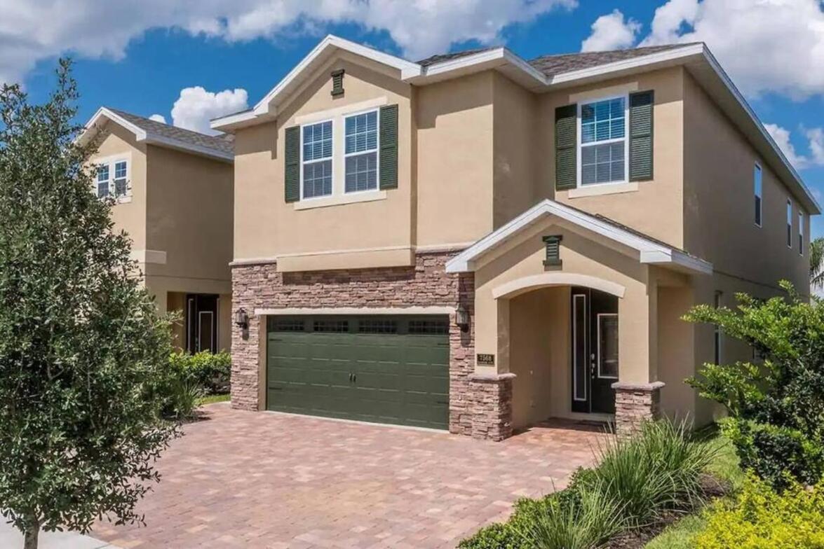 Gorgeous Home w Game Room Heated Pool Spa