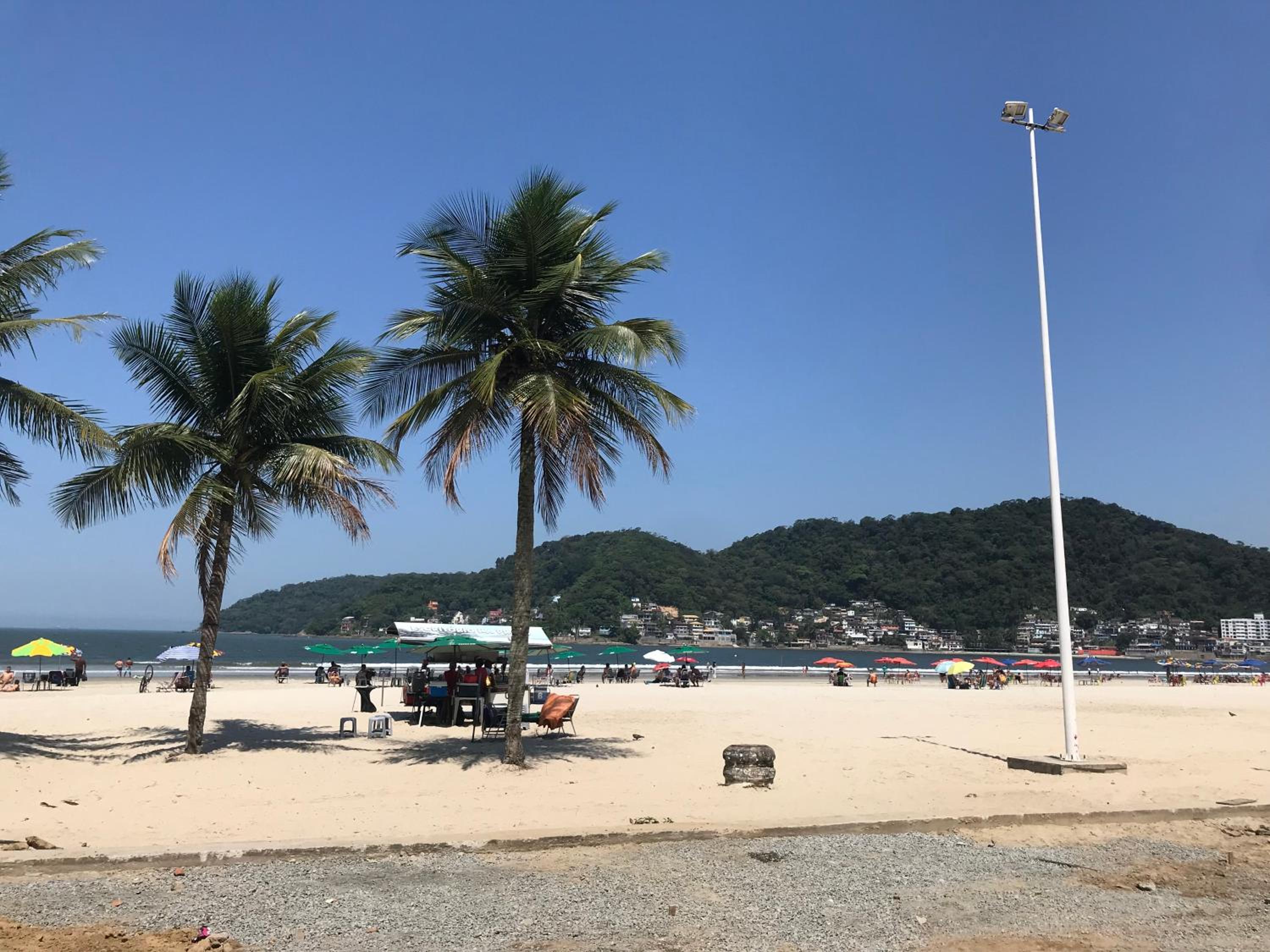 Kit pé na areia - Praia do Gonzaguinha - São Vicente - Wifi, TV e Ar condicionado