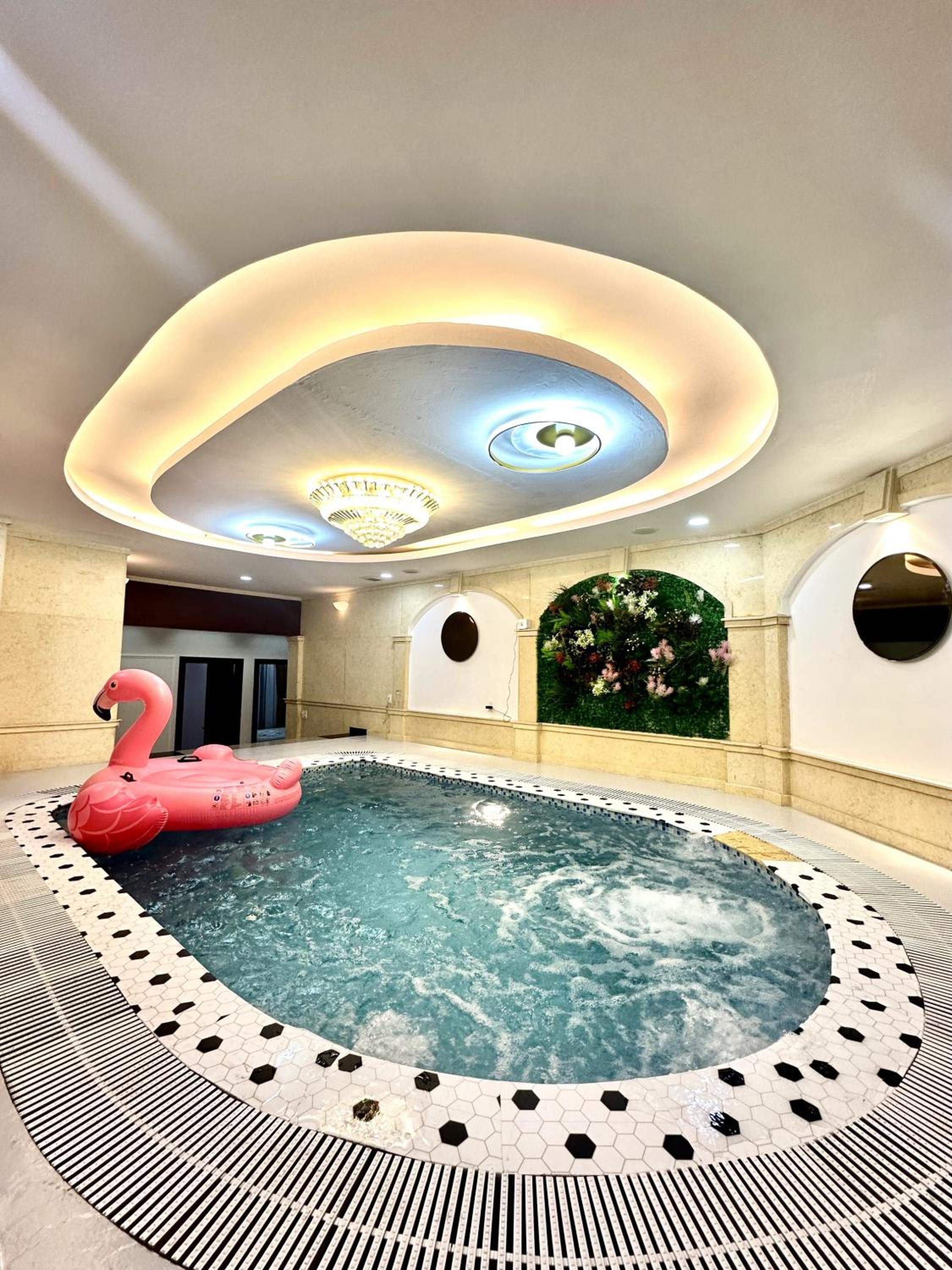 Penthouse Paradise 86 -Rooftop Pool Private 100% view 3