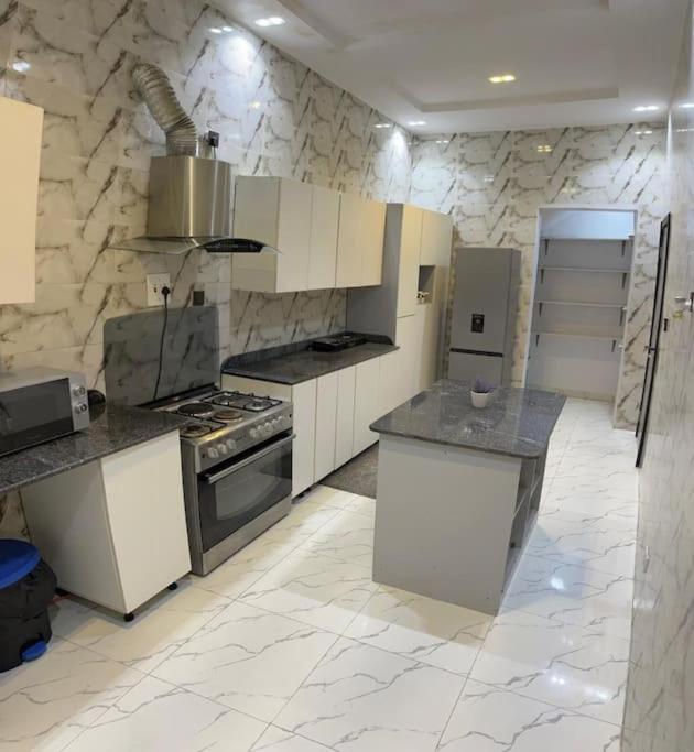 Luxury 1 bedroom apartment in Lagos in Lekki view 5