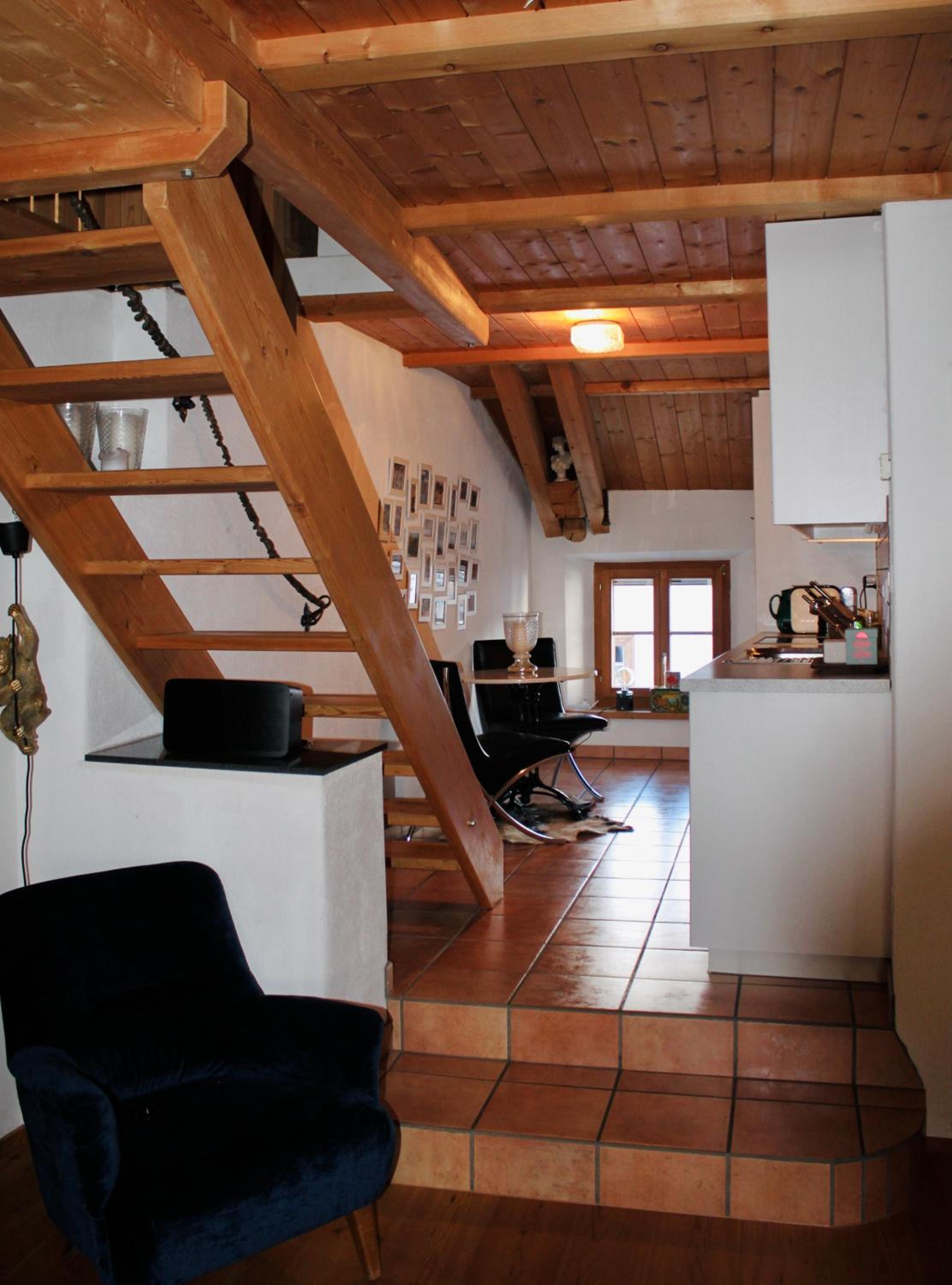 Stilvolle 2,5 Zimmer, Ferienwohnung in Sent