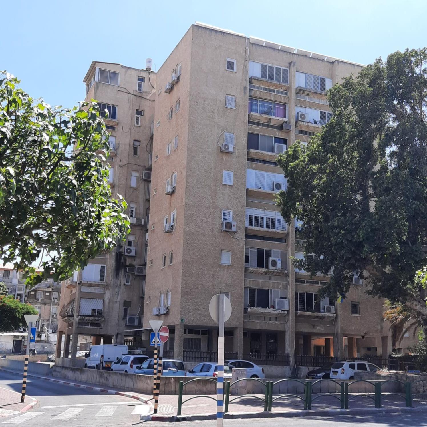 yael house